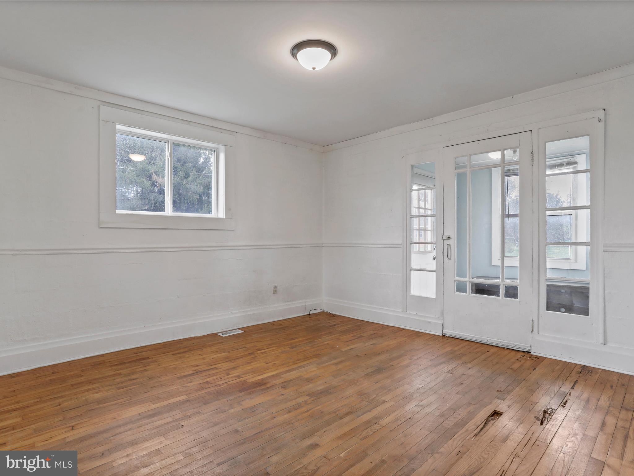 792 FOX DRIVE