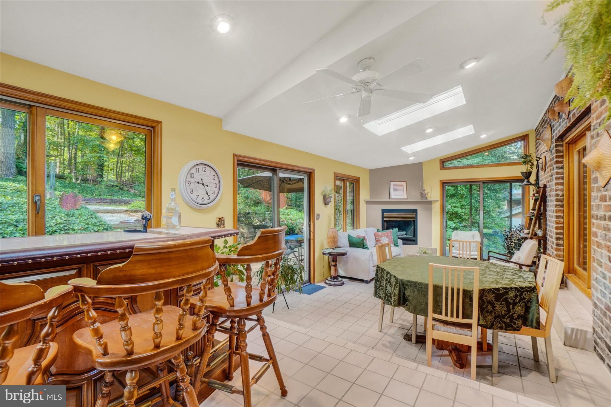 YORK TWP - Residential