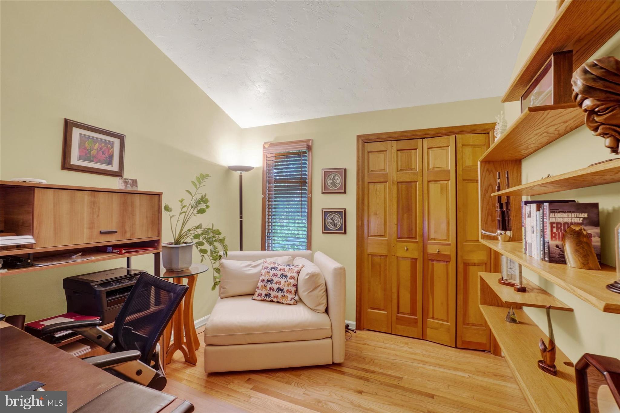 YORK TWP - Residential