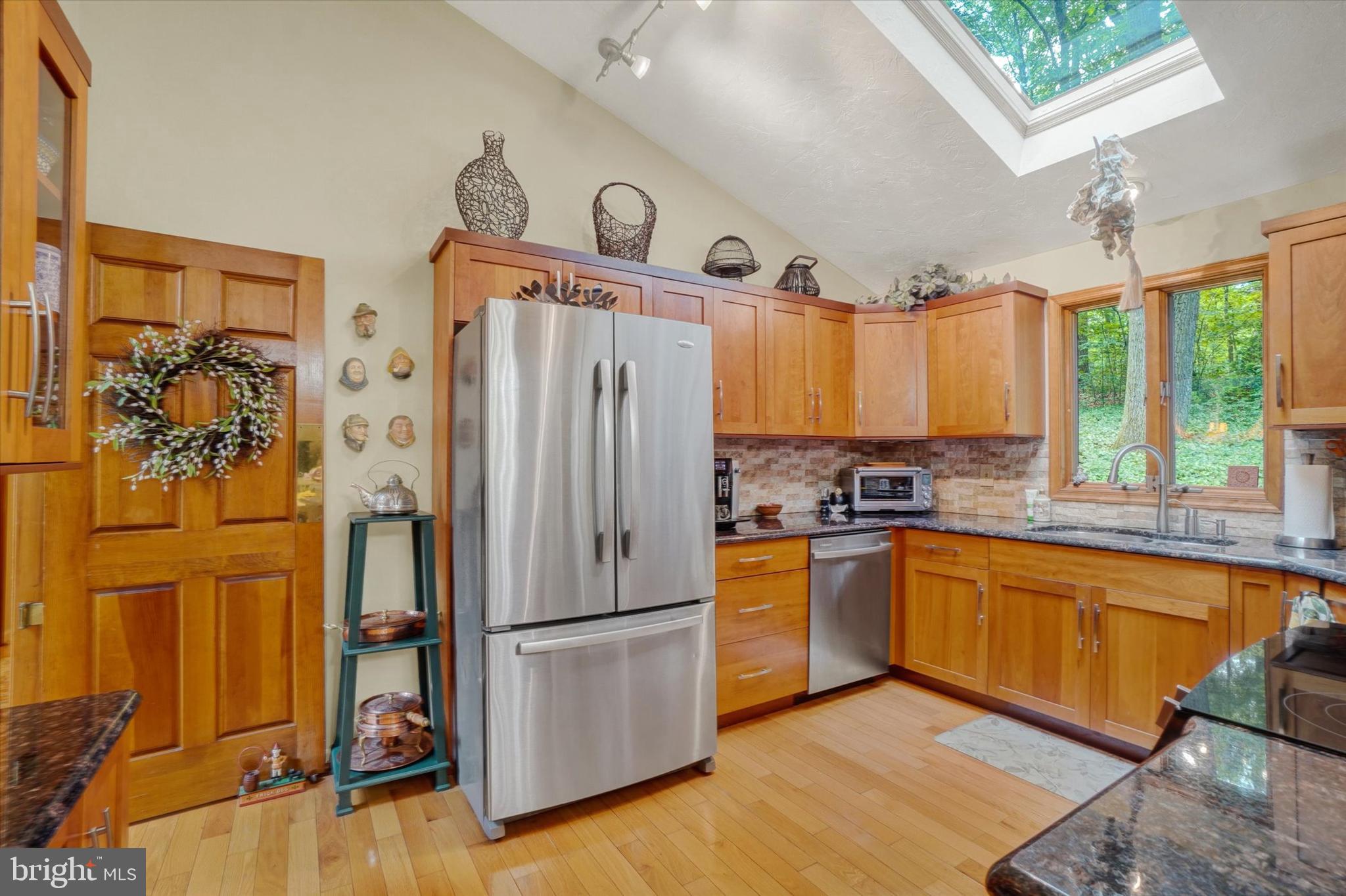 YORK TWP - Residential