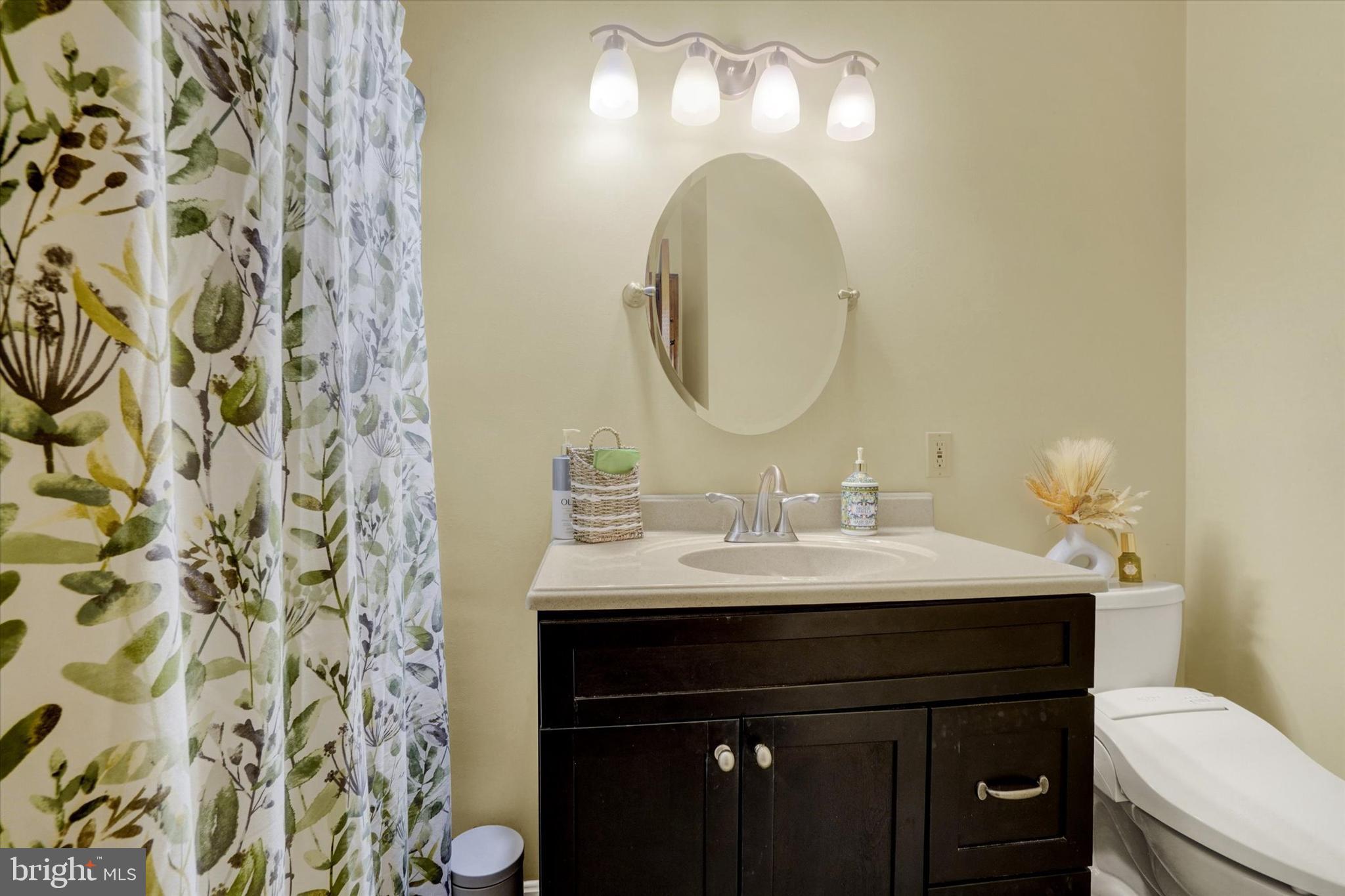 YORK TWP - Residential