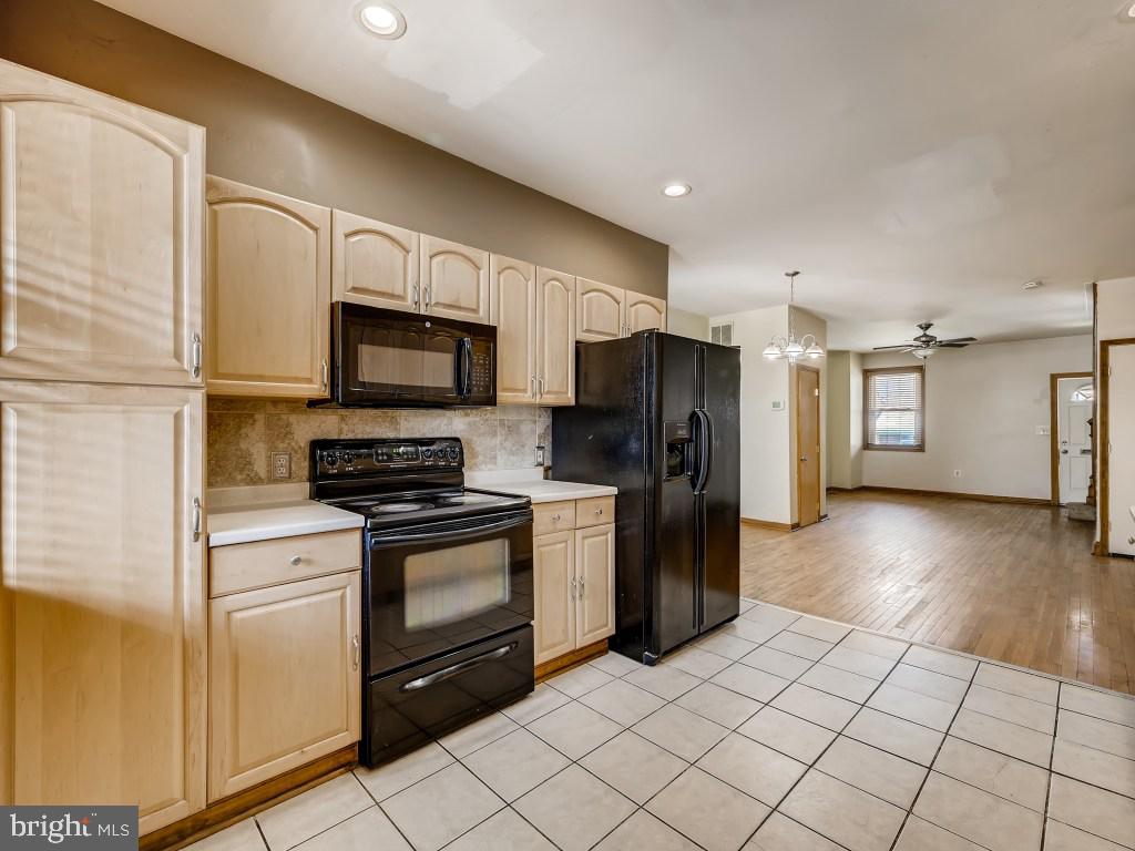 GREEKTOWN - Residential