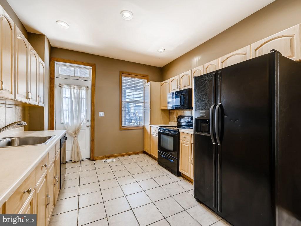 GREEKTOWN - Residential