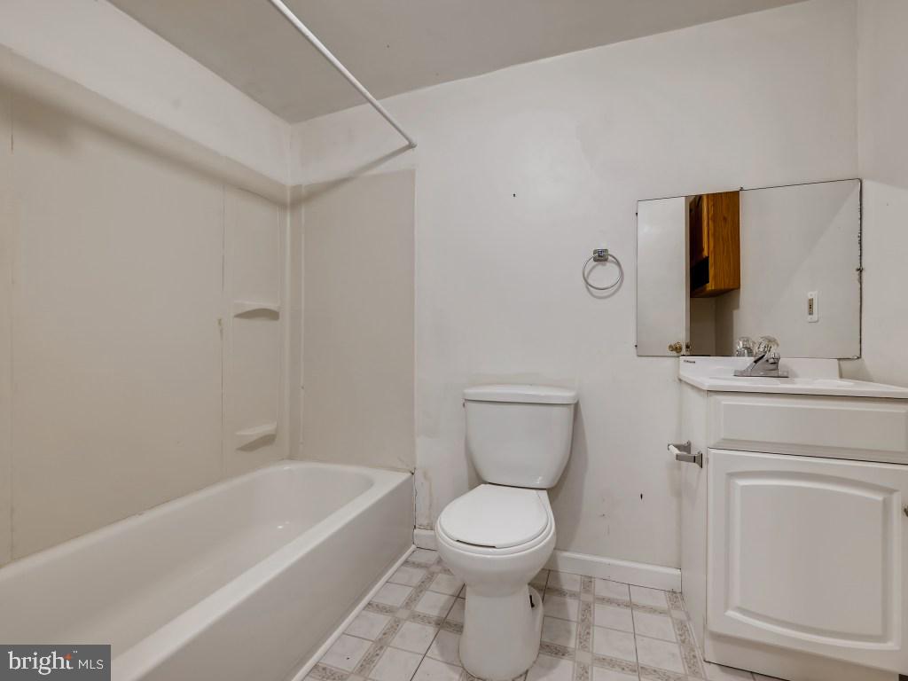 GREEKTOWN - Residential