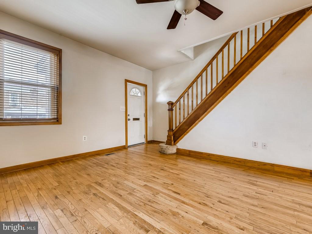 GREEKTOWN - Residential