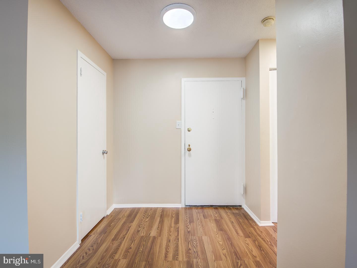 TOWERS IN WESTCHESTER PARK - Residential