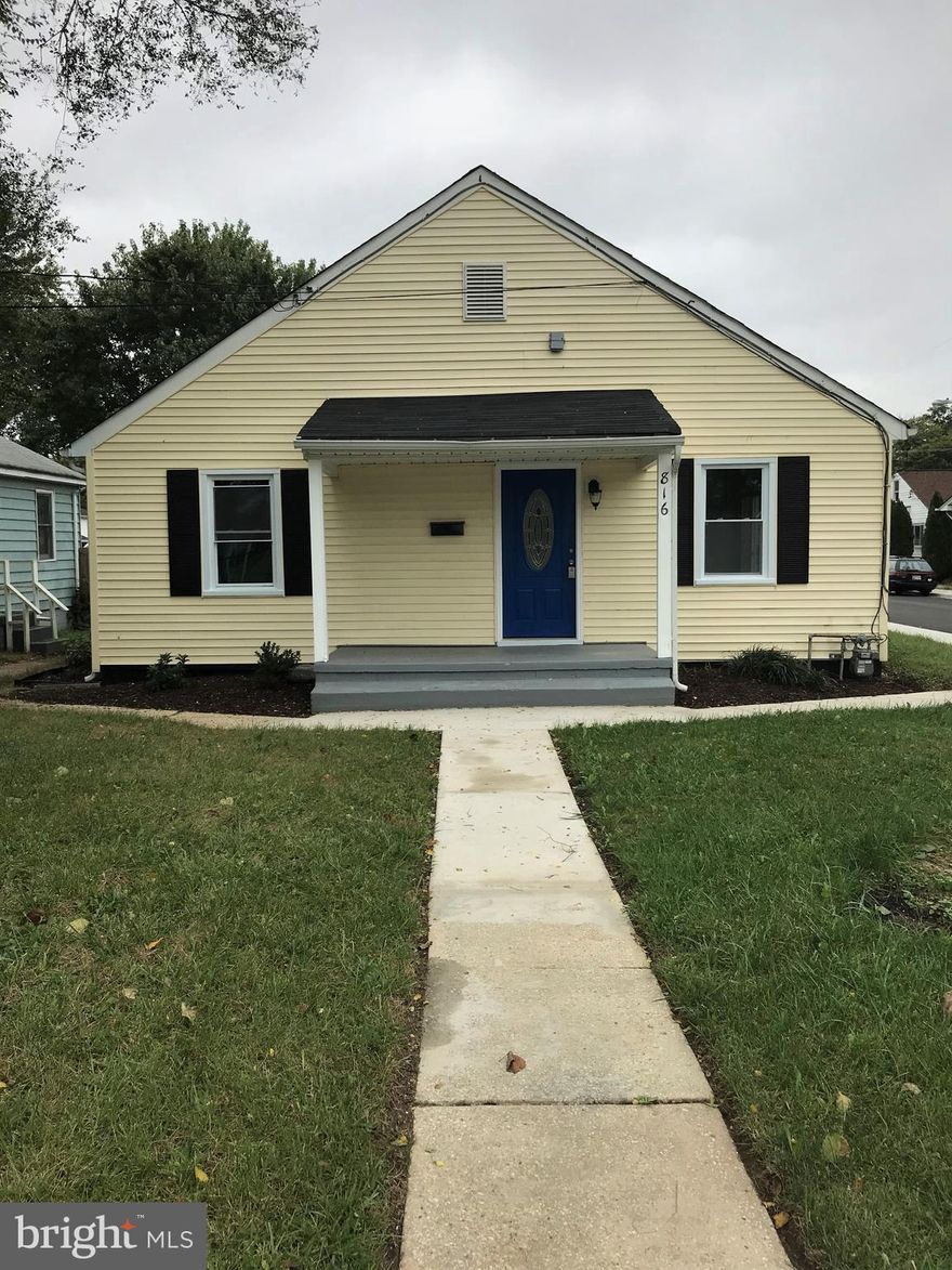 Fully renovated rambler in a very sought after area, three bedrooms with two full baths, corner lot... amazingly brand new wood floor entire house.. gorgeous tiled bathrooms. Newer windows. Granite counter tops in the kitchen, with brand new stain less steel appliances, brand new cabinets.. brand new washer and dryer. Brand new water heater, one can not ask for more..