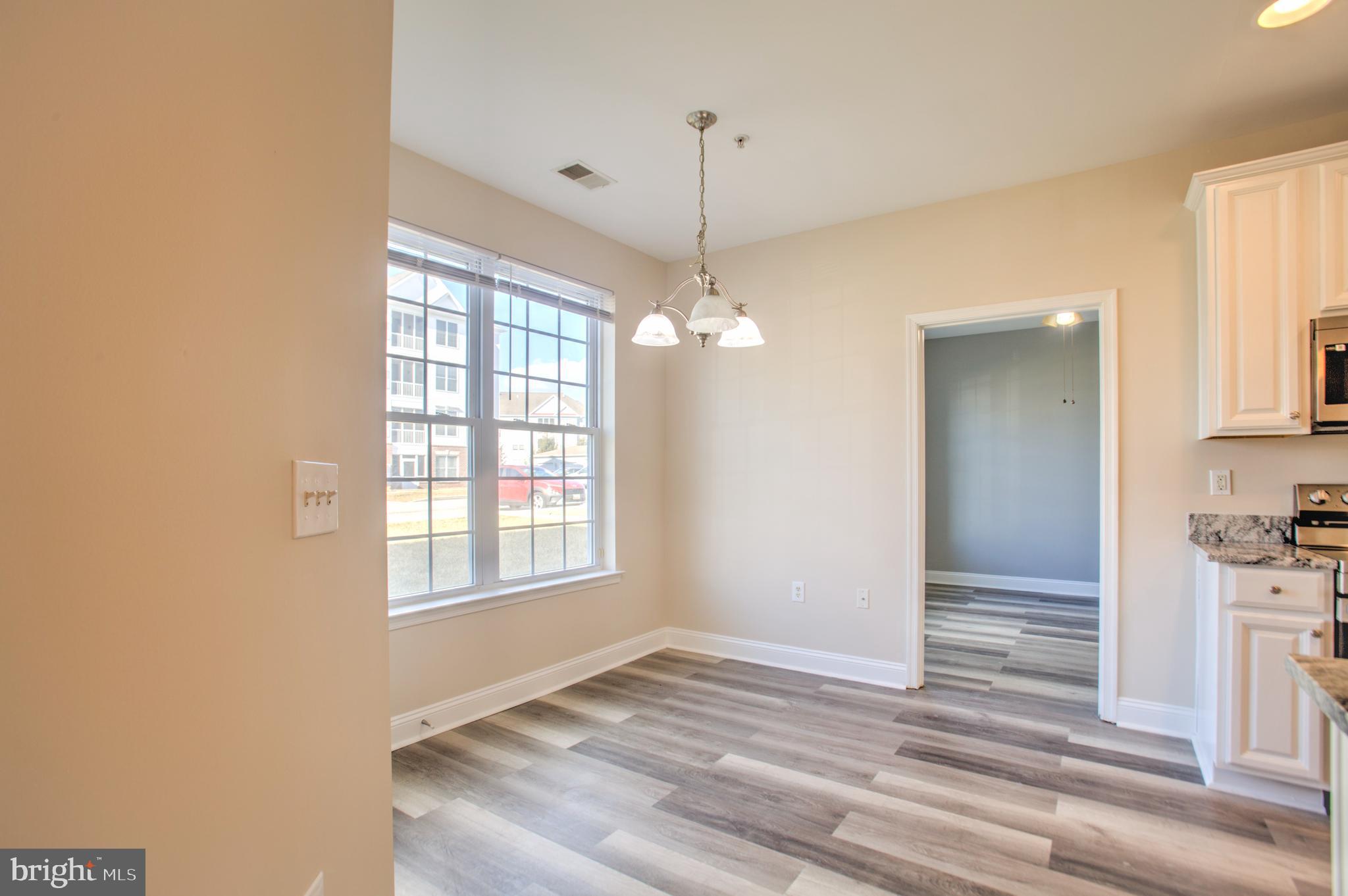 EMERALD HILLS - Residential