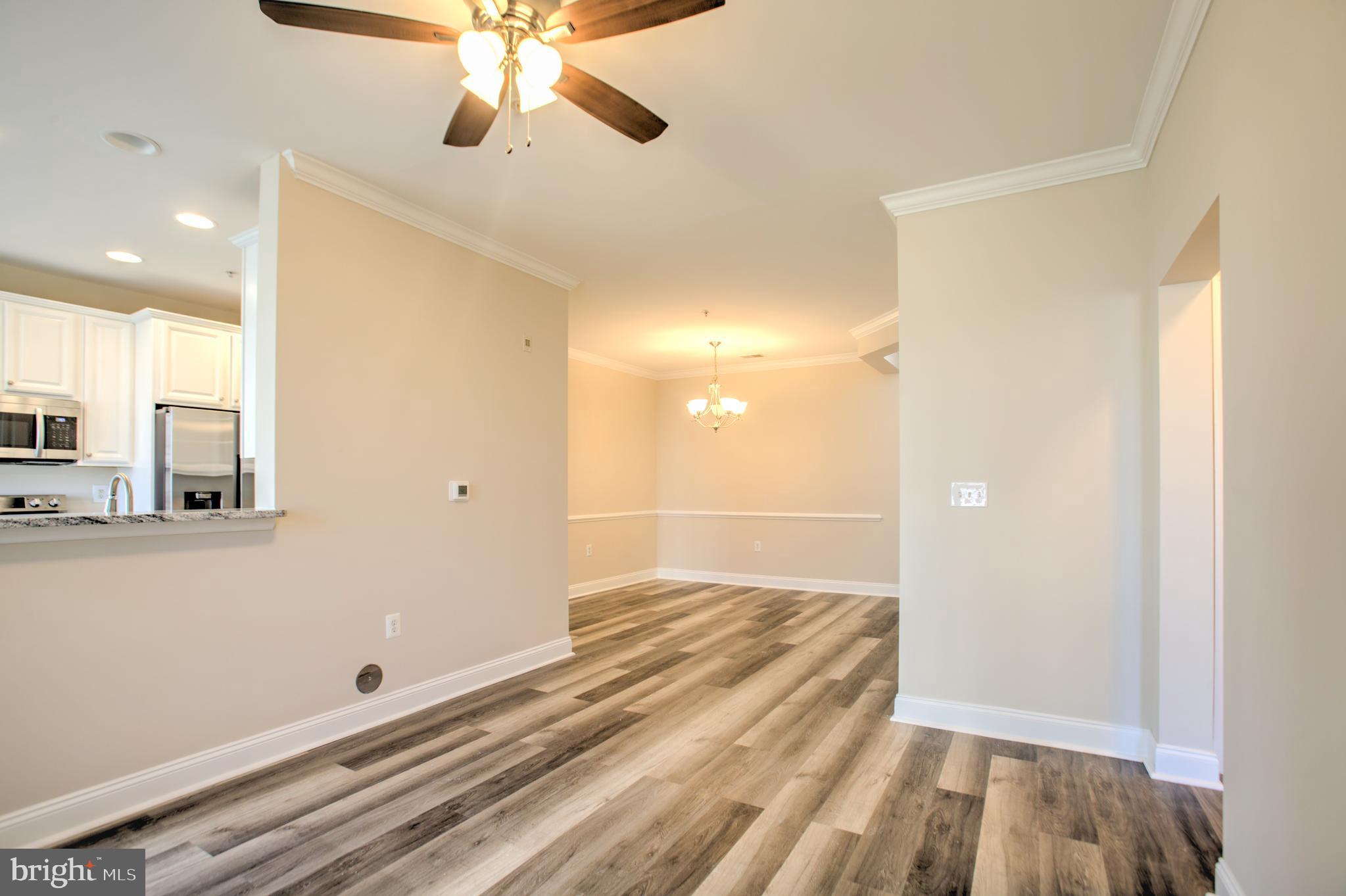 EMERALD HILLS - Residential