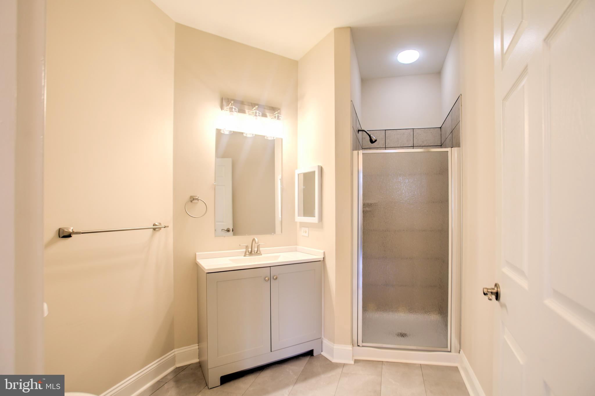 EMERALD HILLS - Residential