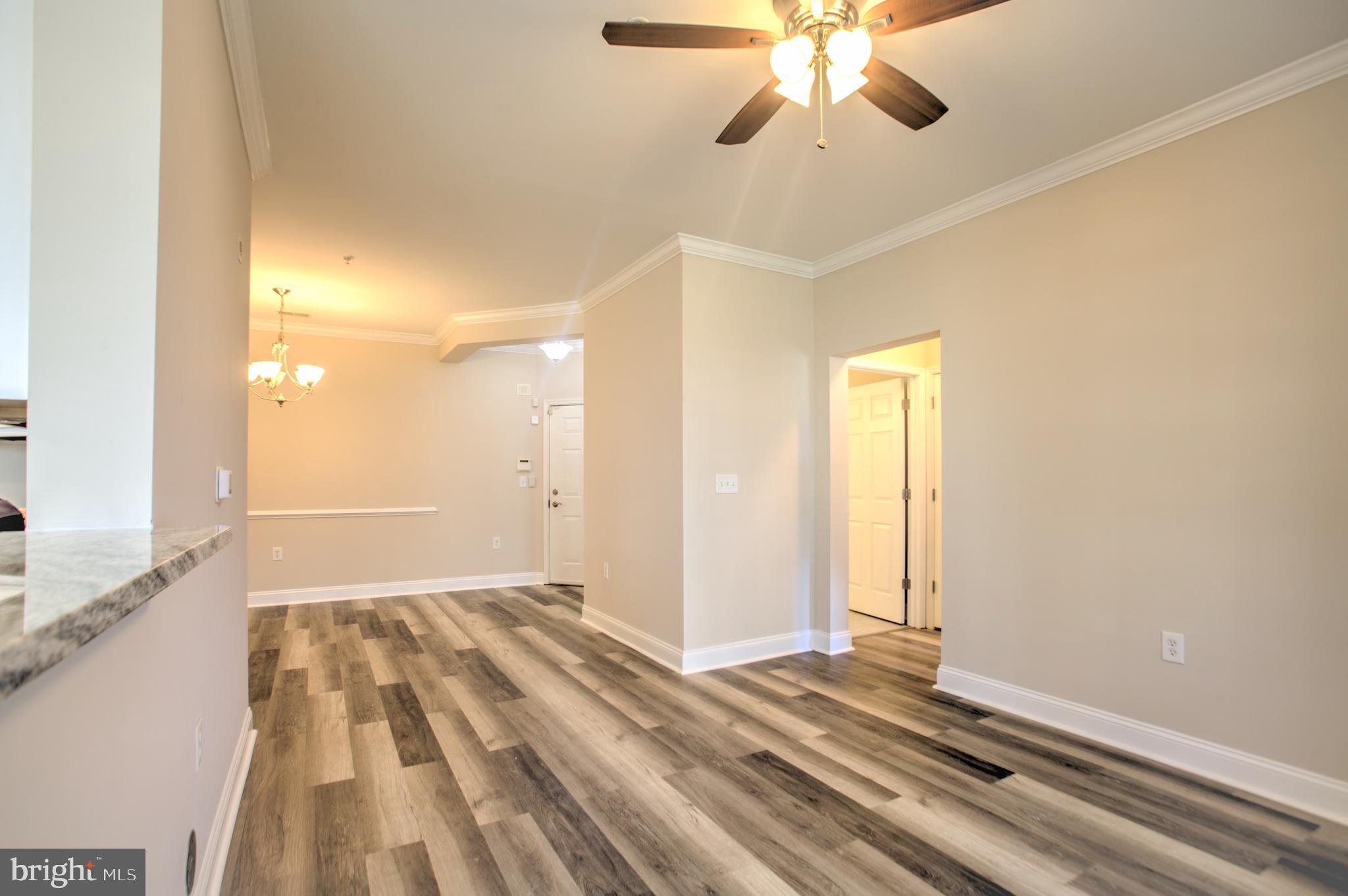 EMERALD HILLS - Residential