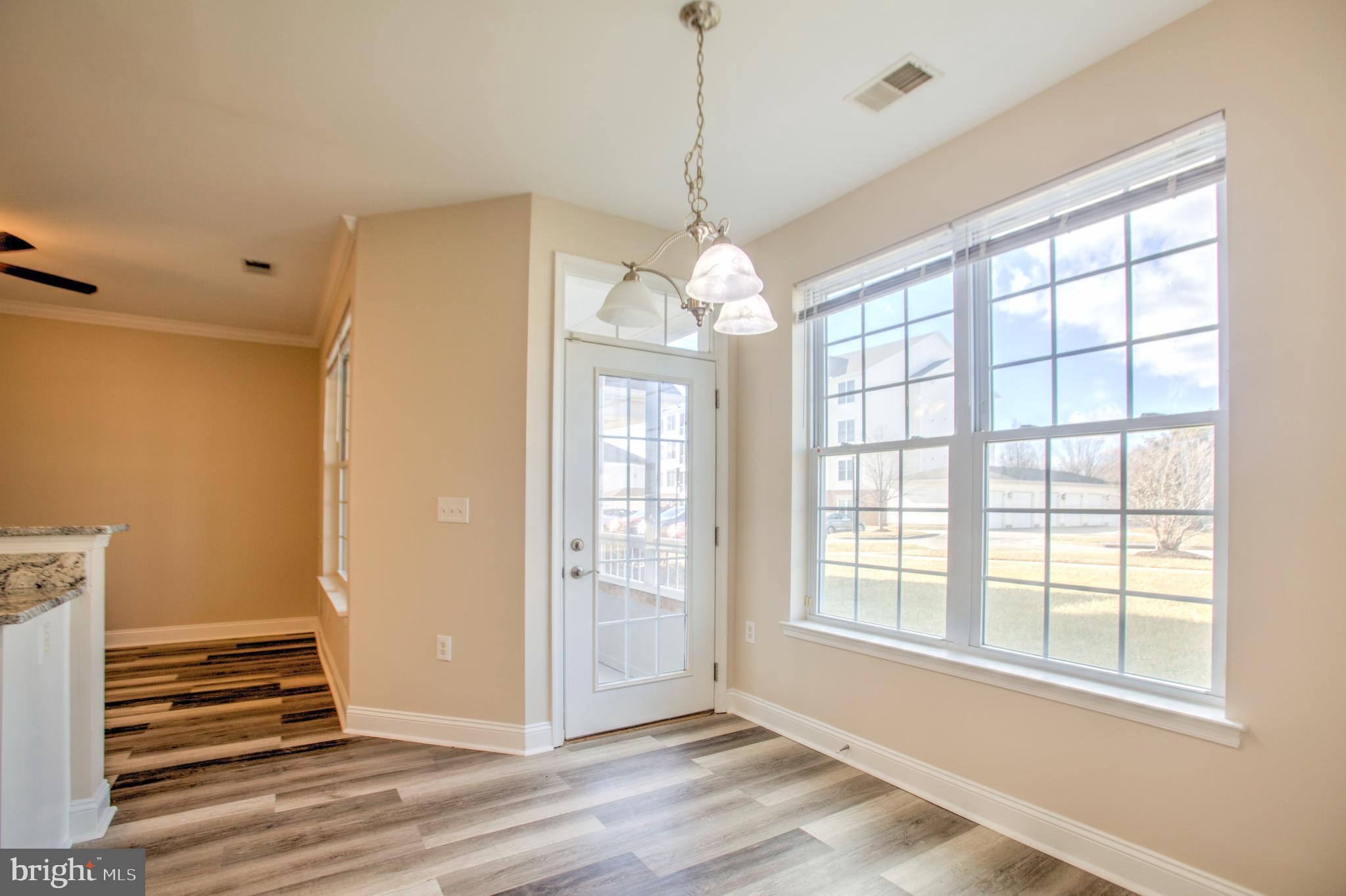 EMERALD HILLS - Residential