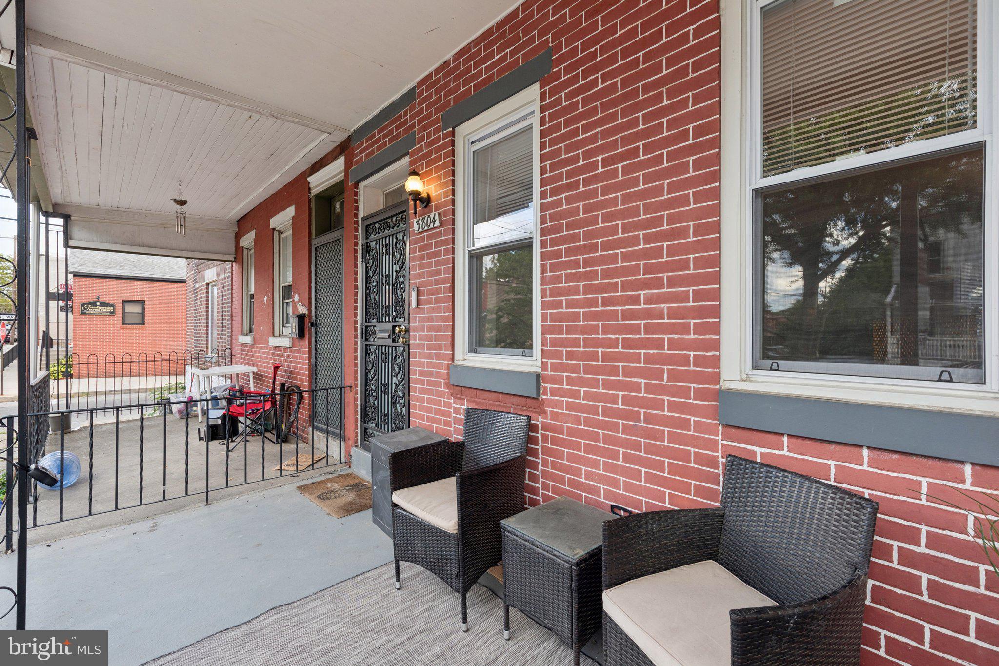 MANTUA - Residential Lease