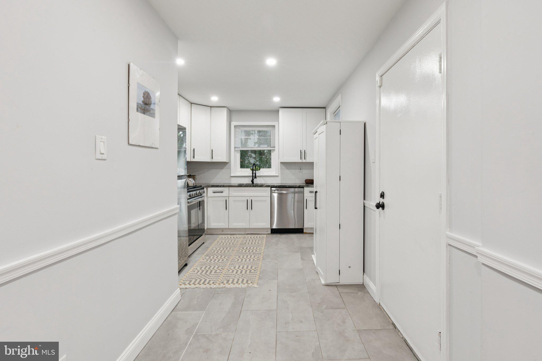 MANTUA - Residential Lease