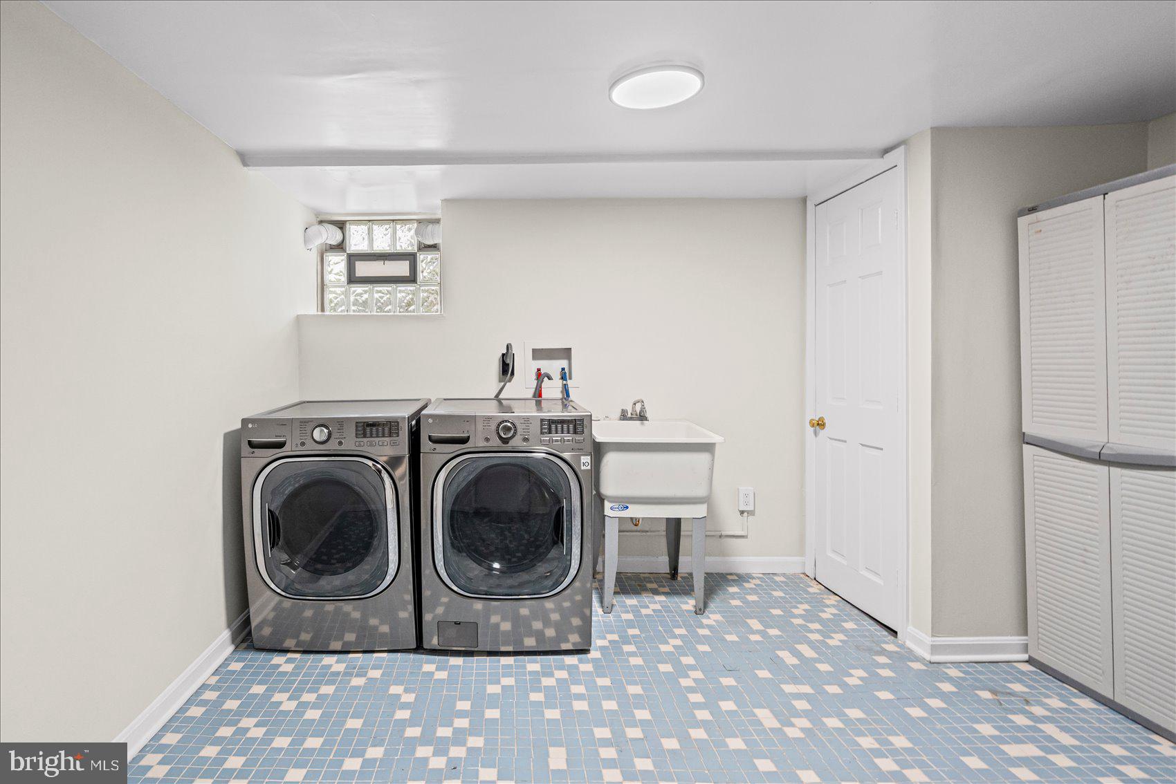 GWYNN OAK - Residential