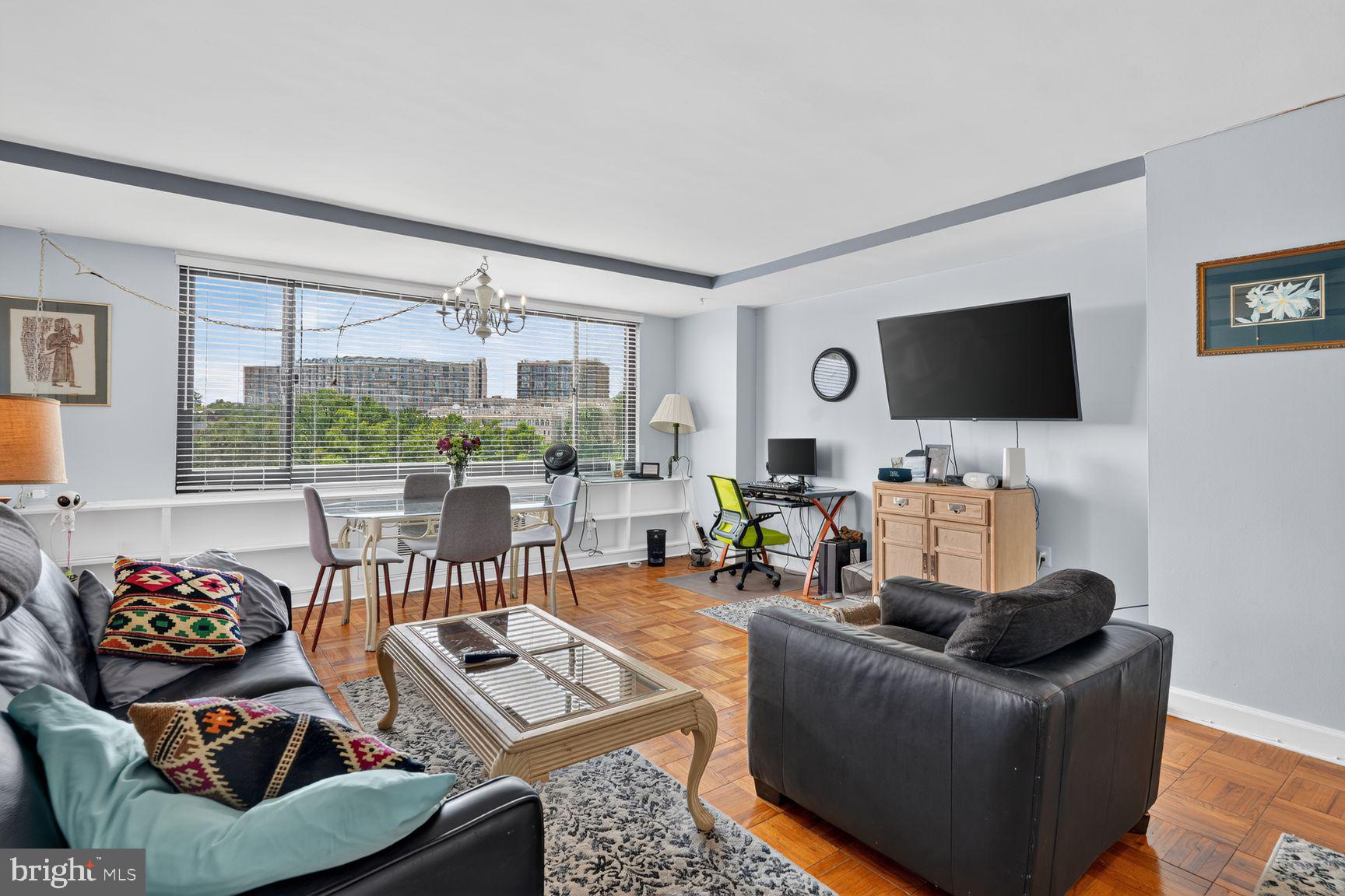 1011 ARLINGTON BOULEVARD 942