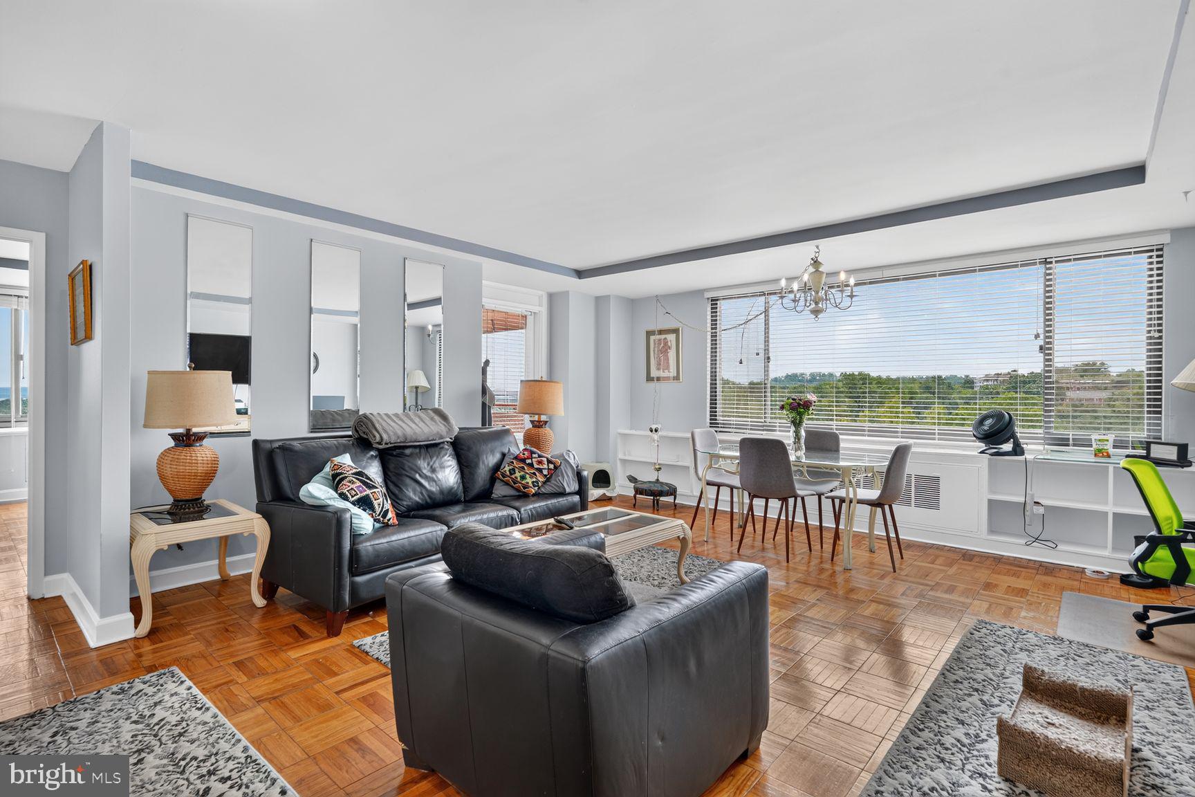 1011 ARLINGTON BOULEVARD 942