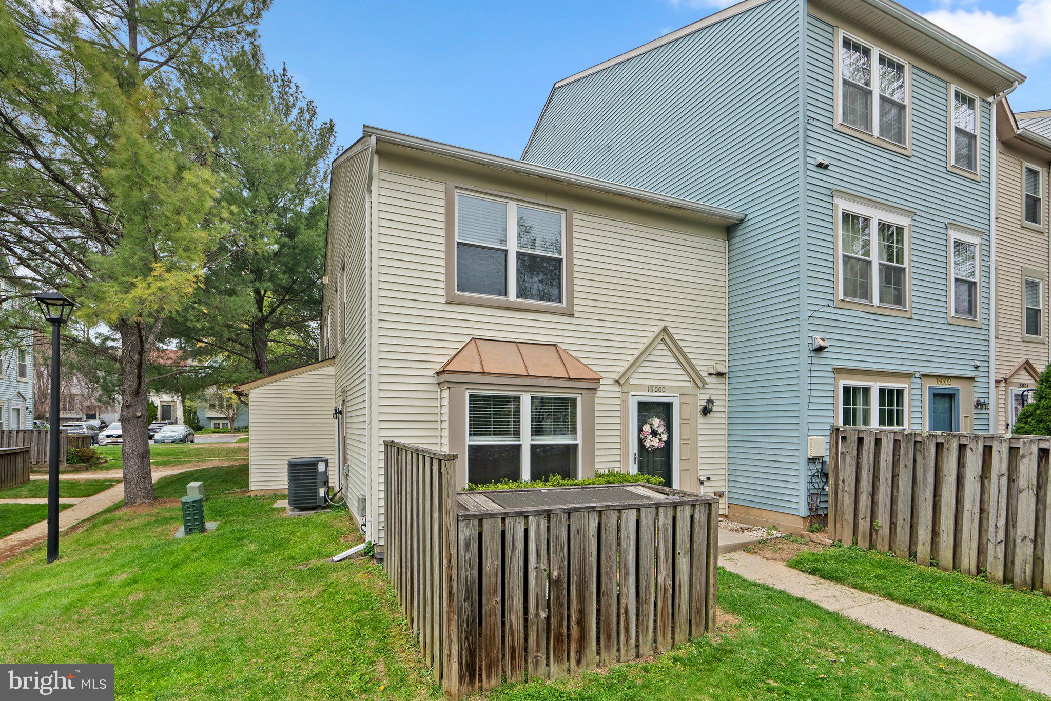18000 GOLDEN SPRING COURT 233