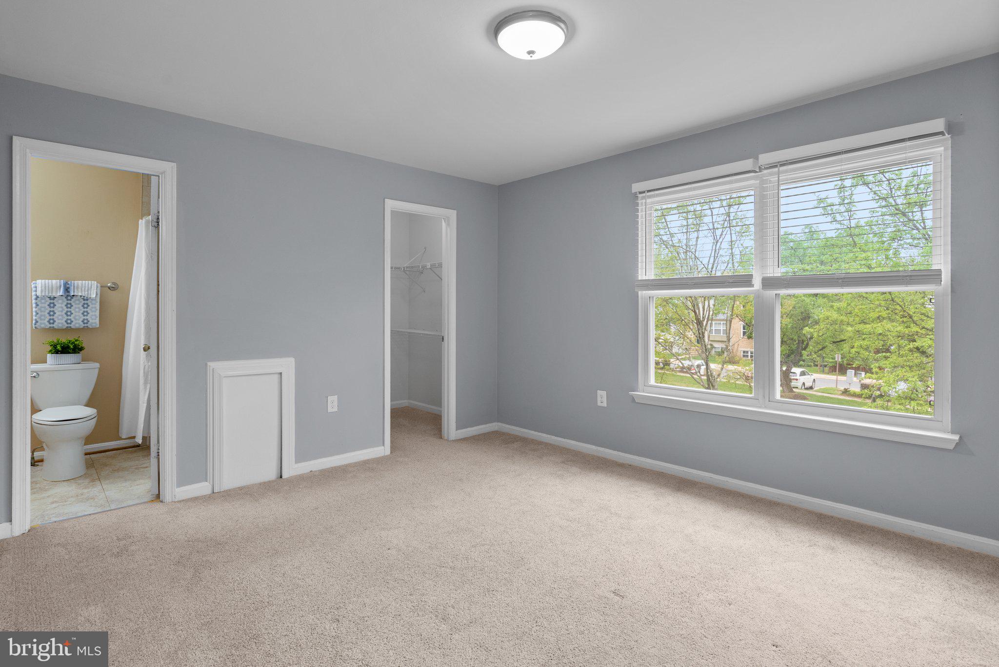 HOMELAND VILLAGE - Residential