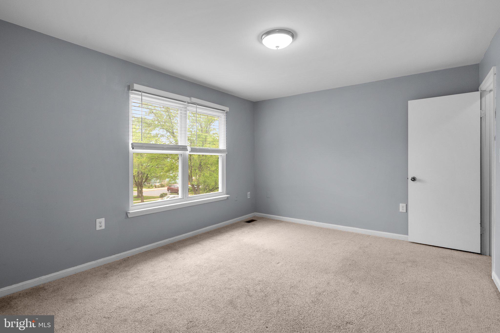 HOMELAND VILLAGE - Residential