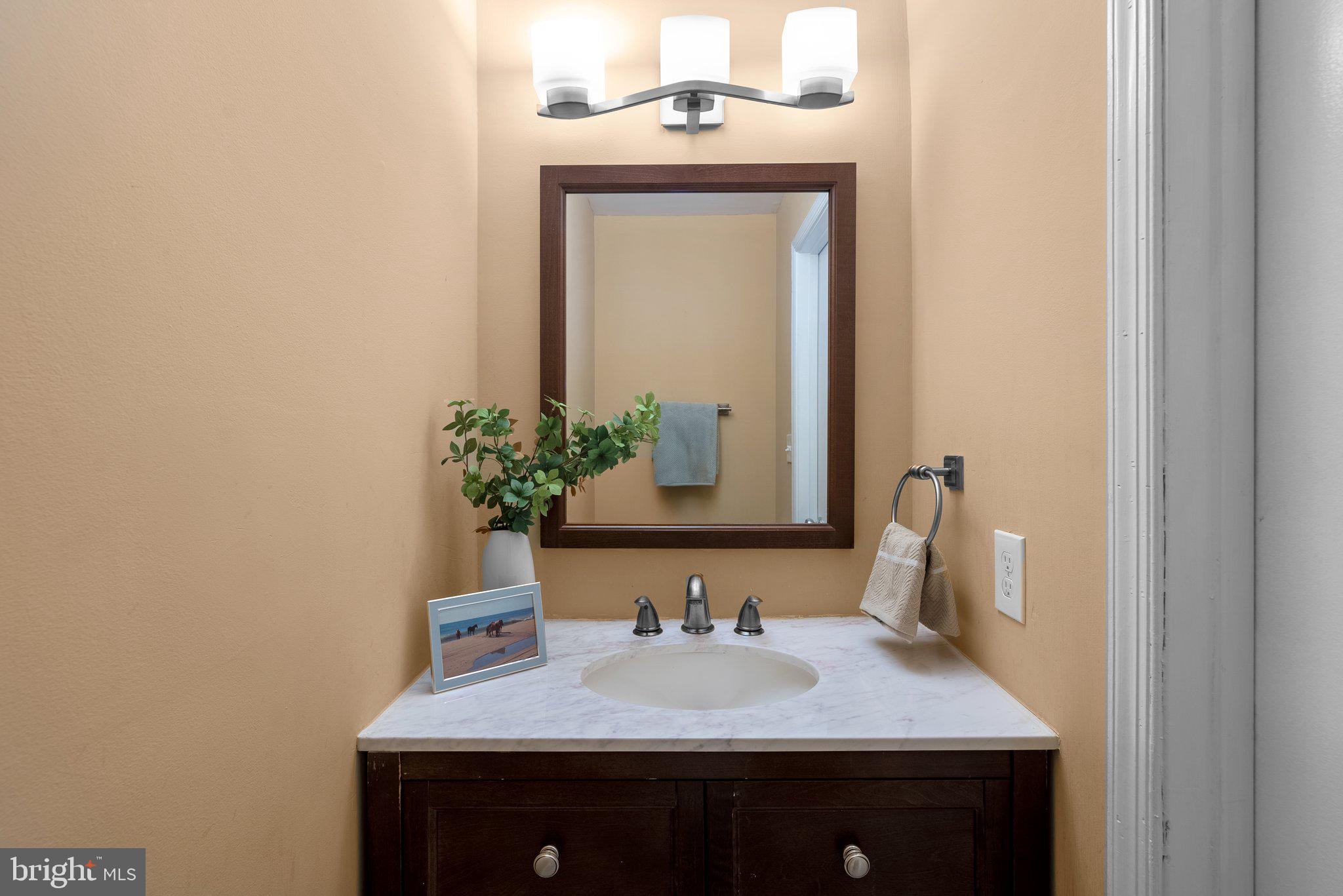 HOMELAND VILLAGE - Residential