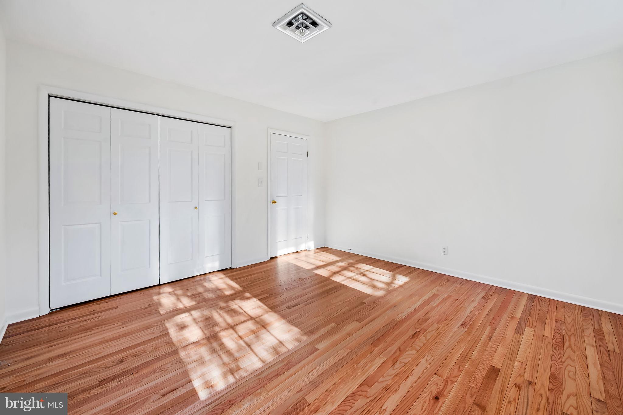 HONEYSUCKLE HILL - Residential