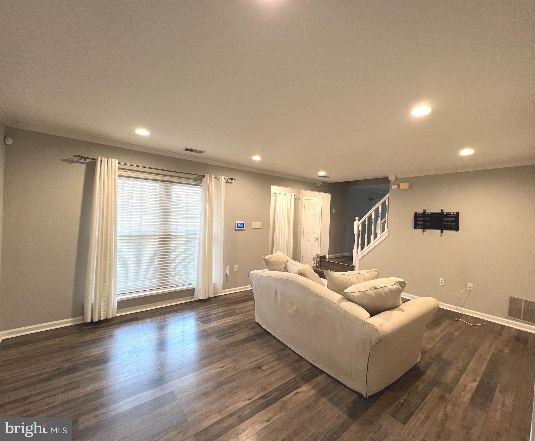 ST CHARLES SUB - HUNTINGTON - Residential