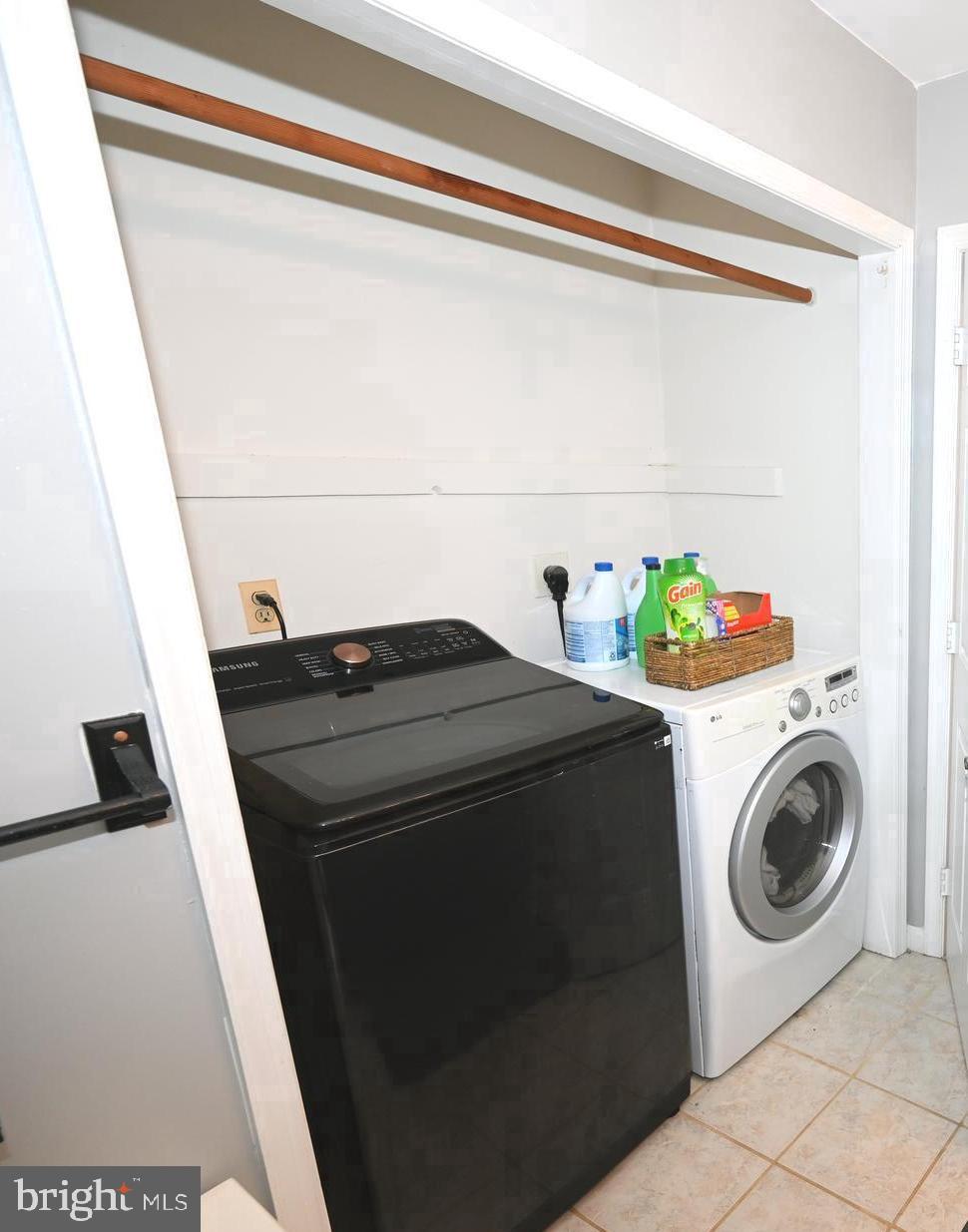 ST CHARLES SUB - HUNTINGTON - Residential