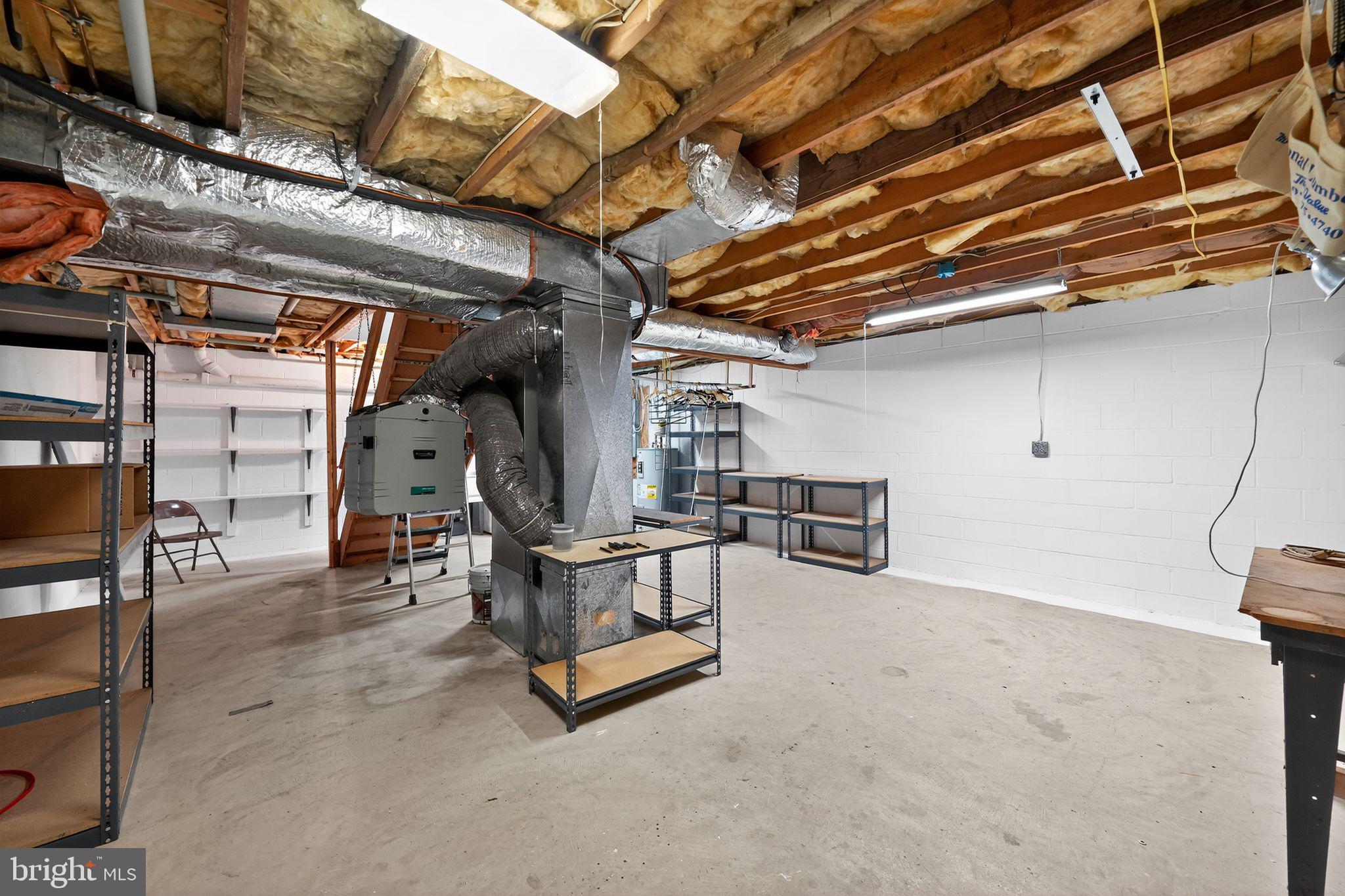 QUEENS PARK - Residential Lease