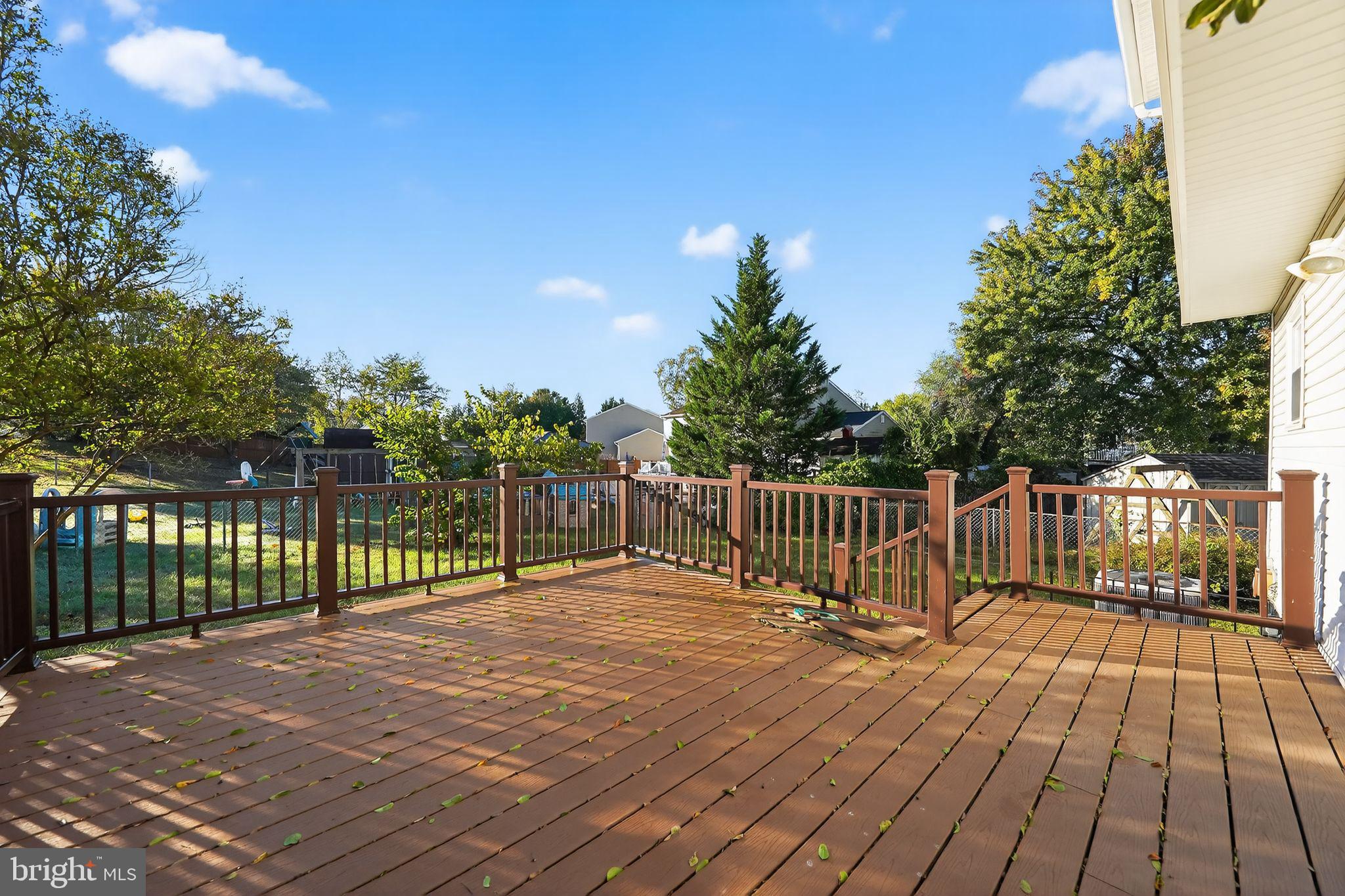 QUEENS PARK - Residential Lease