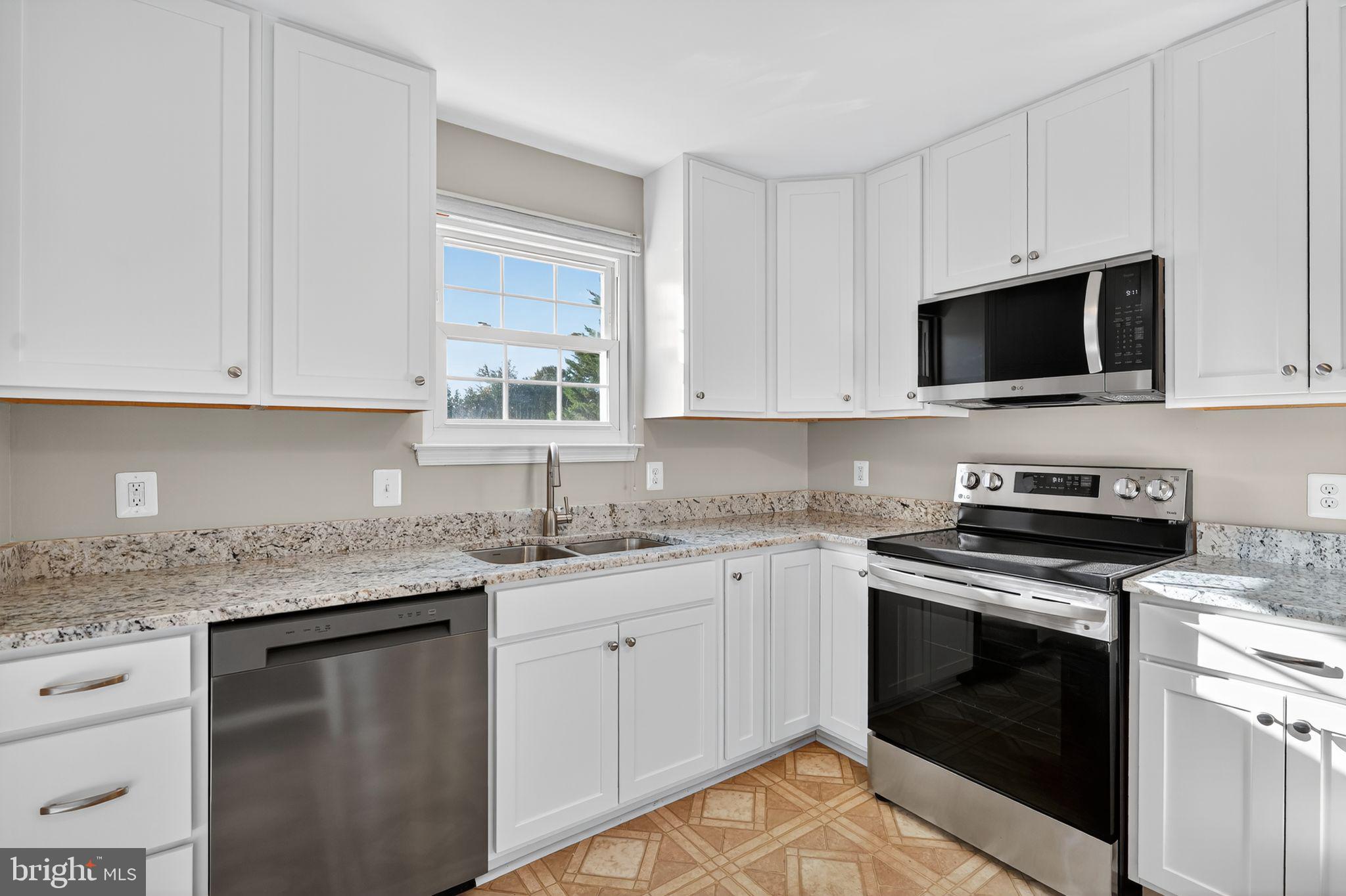 QUEENS PARK - Residential Lease