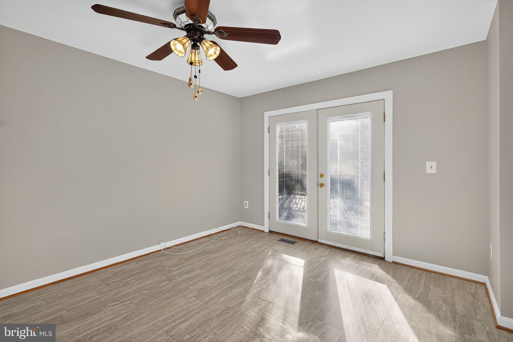 QUEENS PARK - Residential Lease