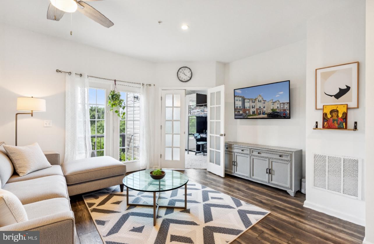 8264 KNIGHT STATION WAY