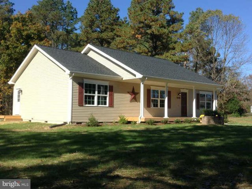 BUILDER CLEARANCE -- PRICED $13,000 BELOW APPRAISAL!! FHA,VA RD APPROVED. Brand new 3 bedroom 2 full bath ranch, open floor plan, granite counters, stainless steel appliances, 1 acre lot, huge porch, set back from main road. Level, partial open, partial wooded lot which backs to thousands of acres of woodlands.