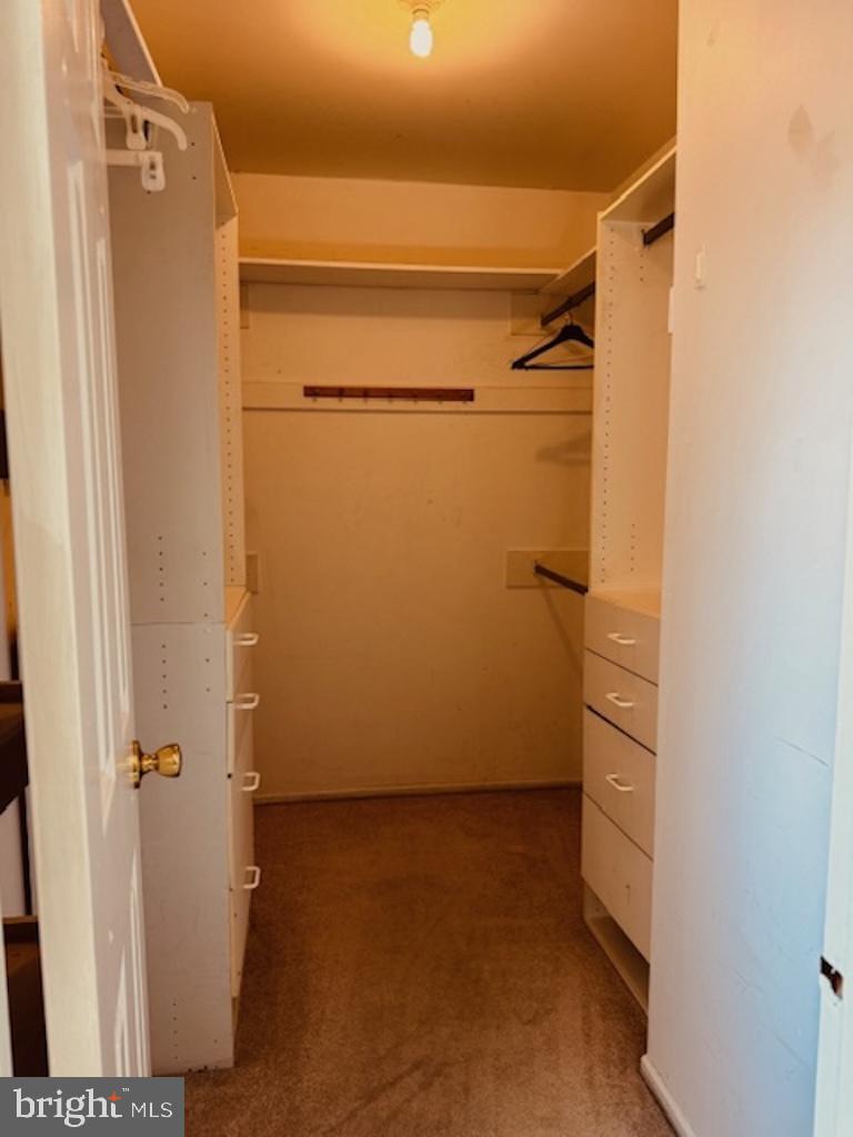 ASPENWOOD - Residential