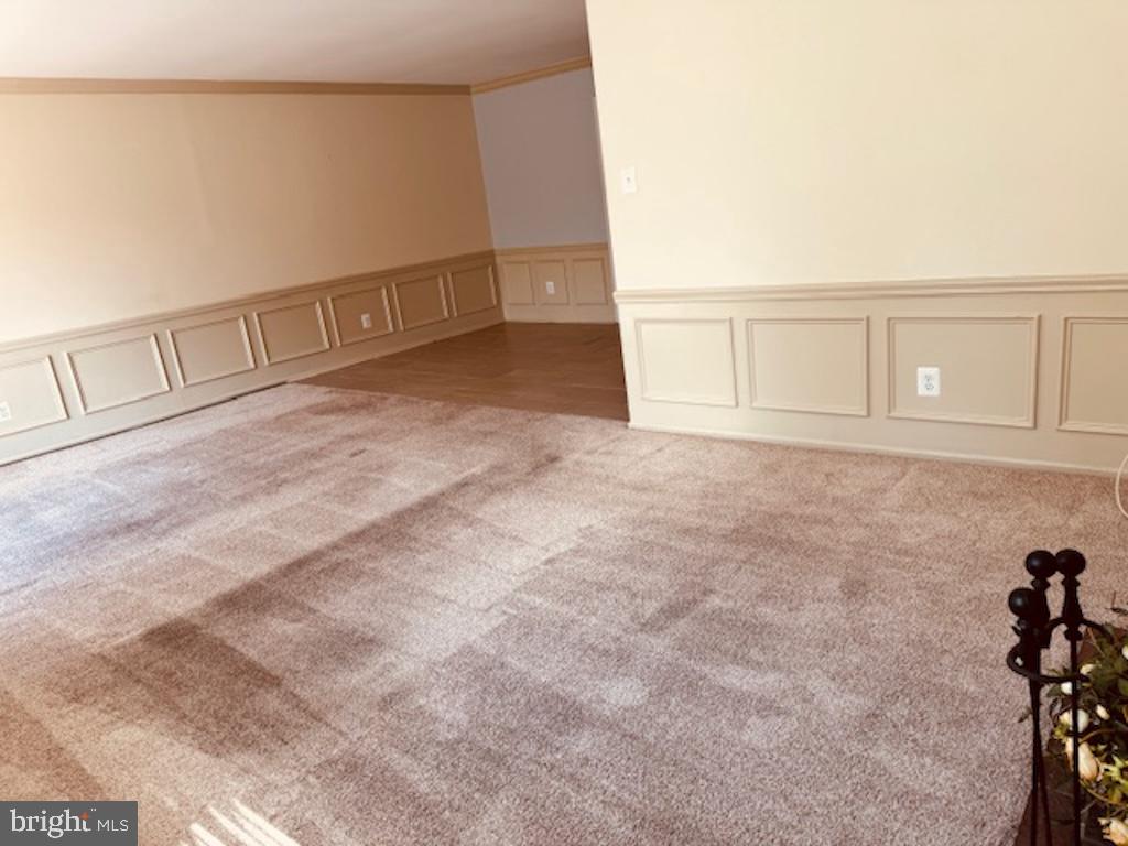 ASPENWOOD - Residential