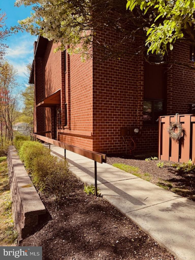 ASPENWOOD - Residential