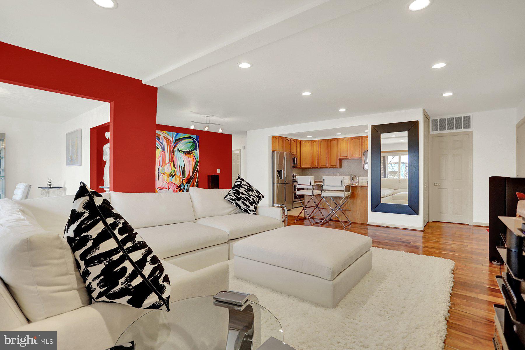 STEVENSON VILLAGE CONDO - Residential