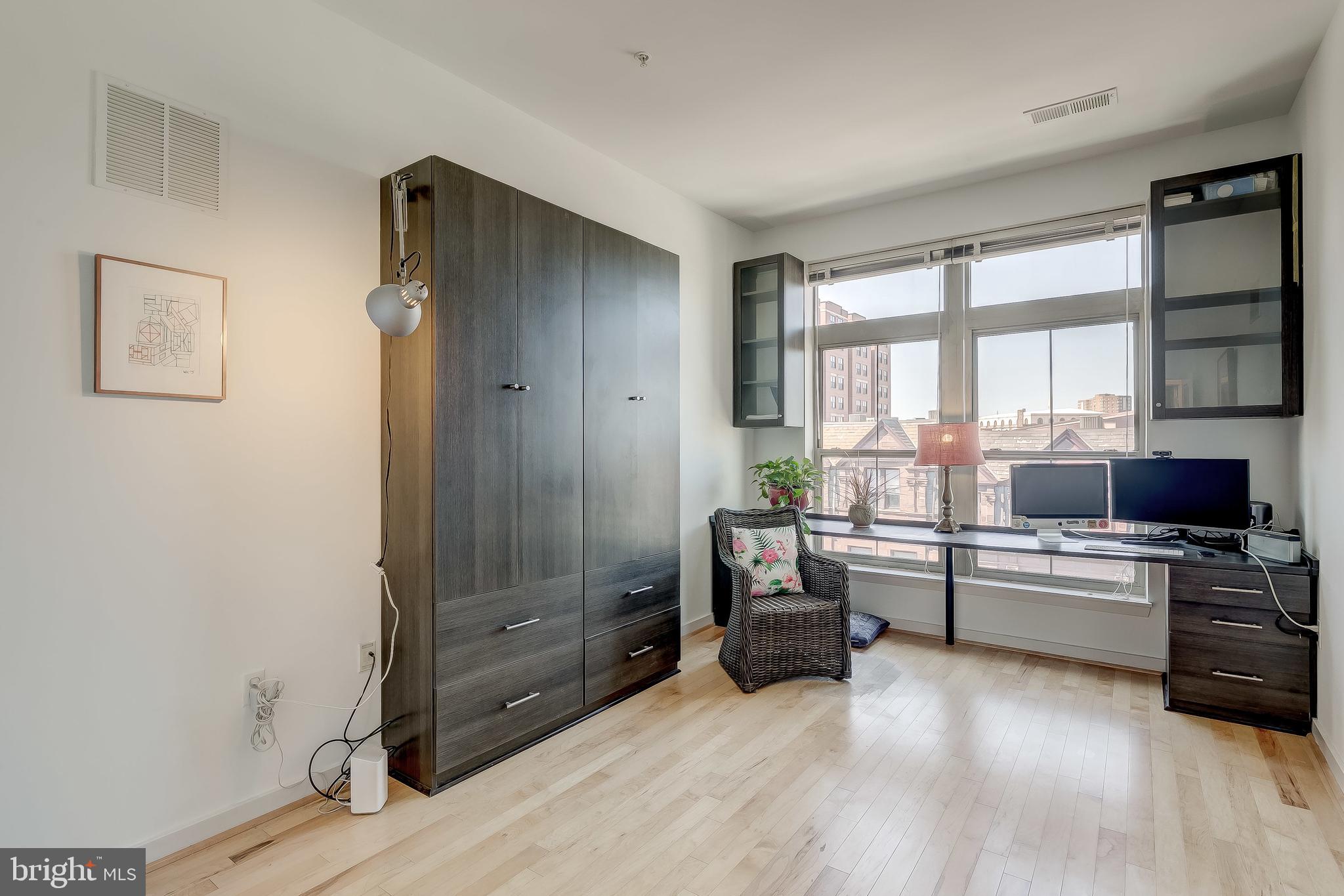 MOUNT VERNON PLACE HISTORIC DISTRICT - Residential