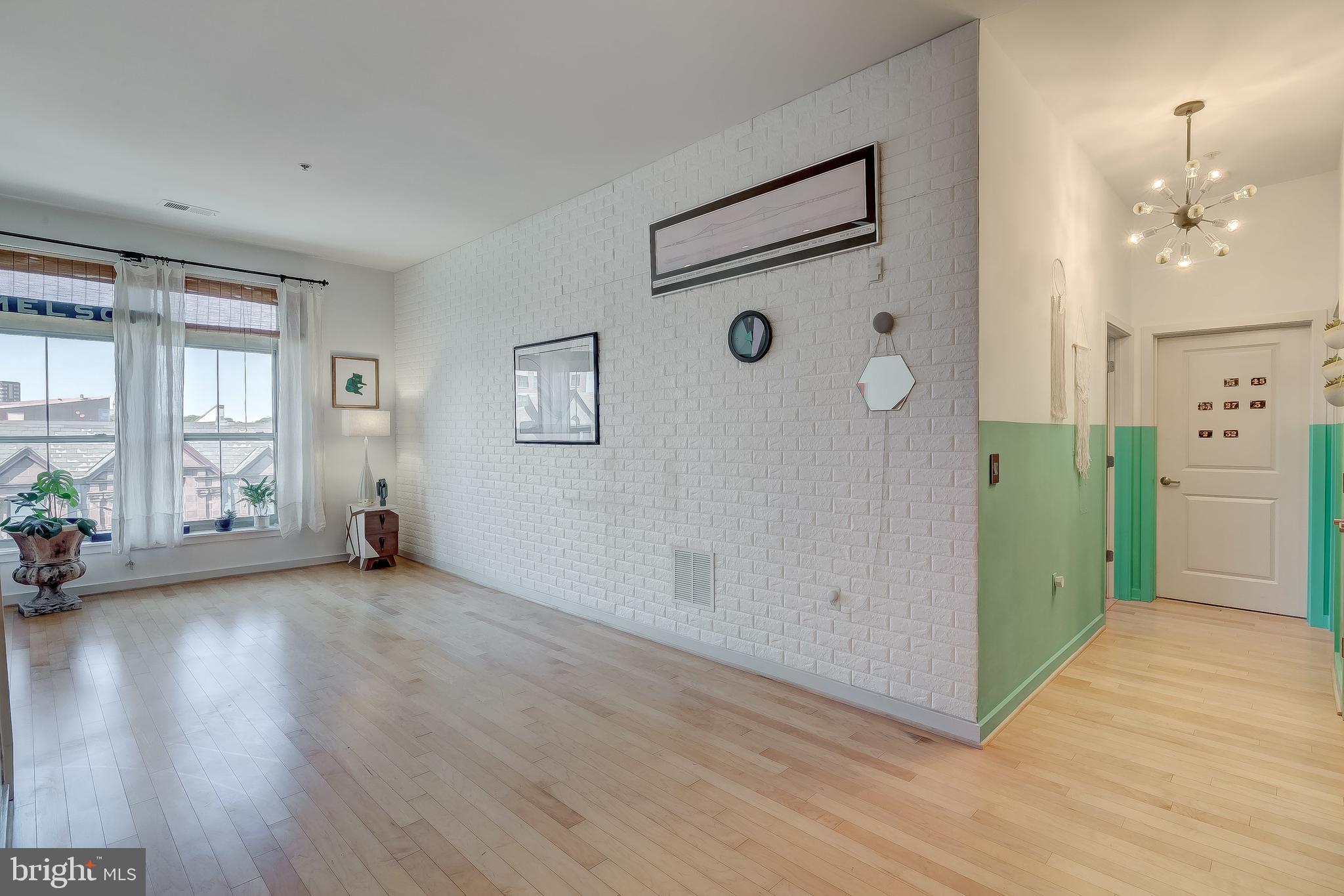 MOUNT VERNON PLACE HISTORIC DISTRICT - Residential