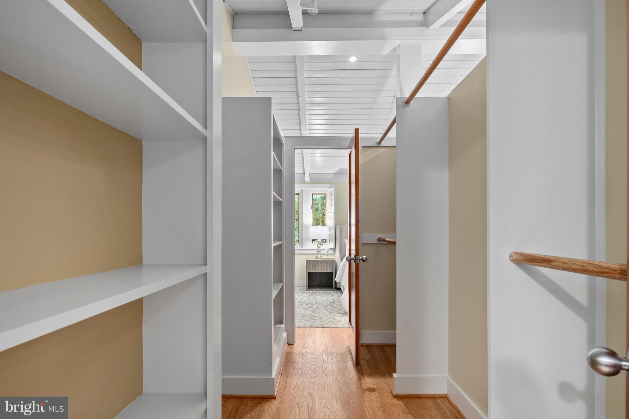 WOODMONT - Residential