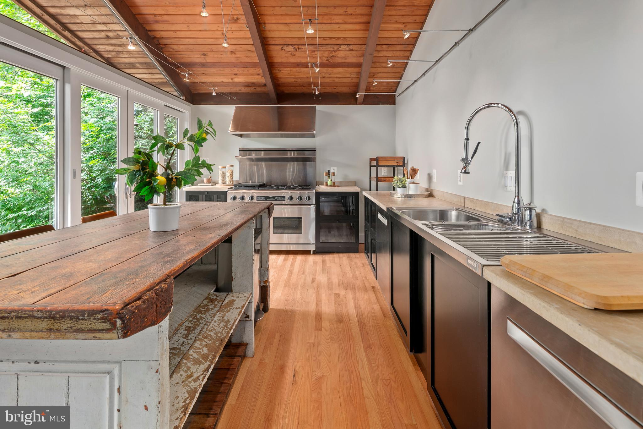 WOODMONT - Residential