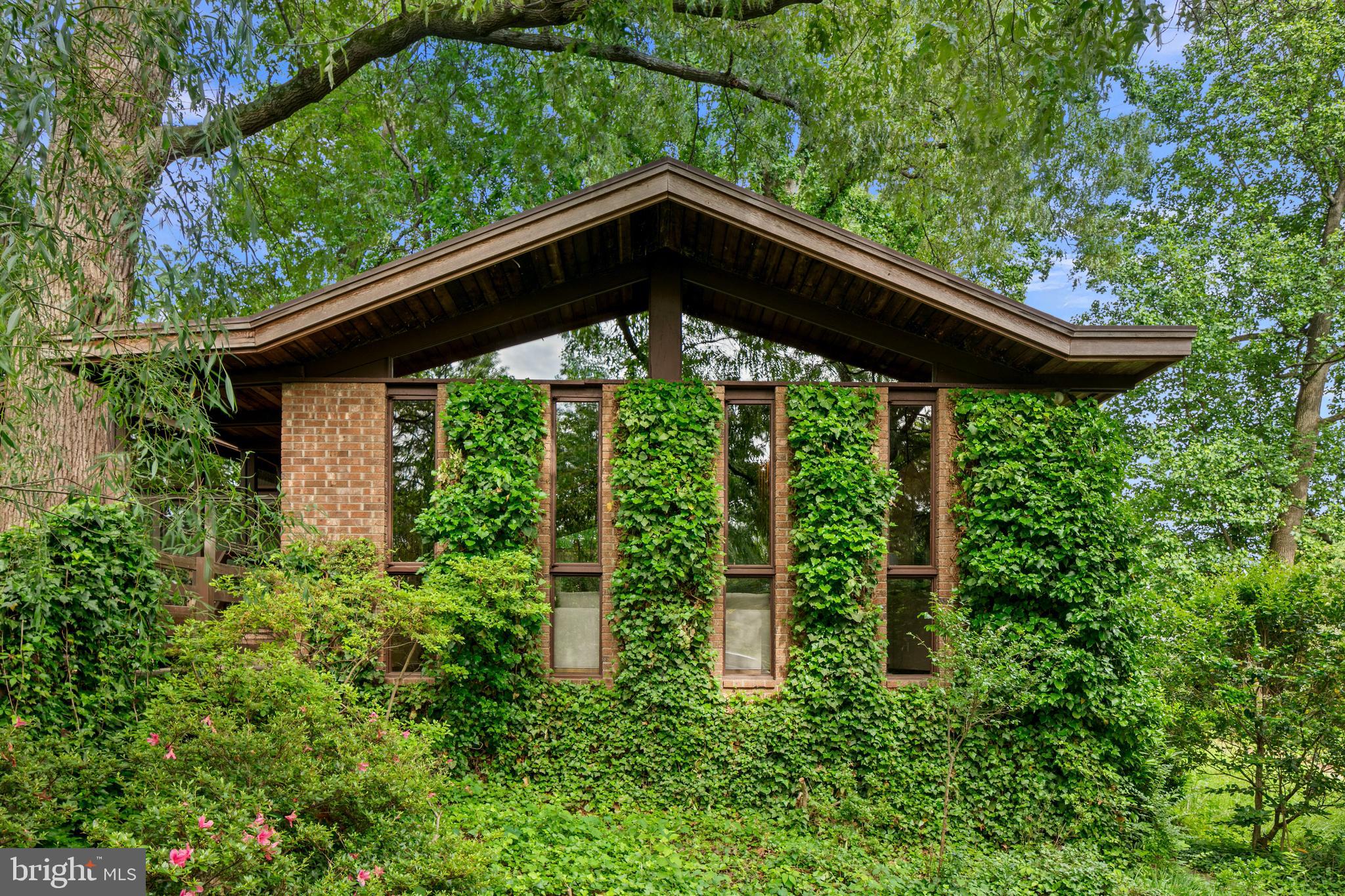 WOODMONT - Residential