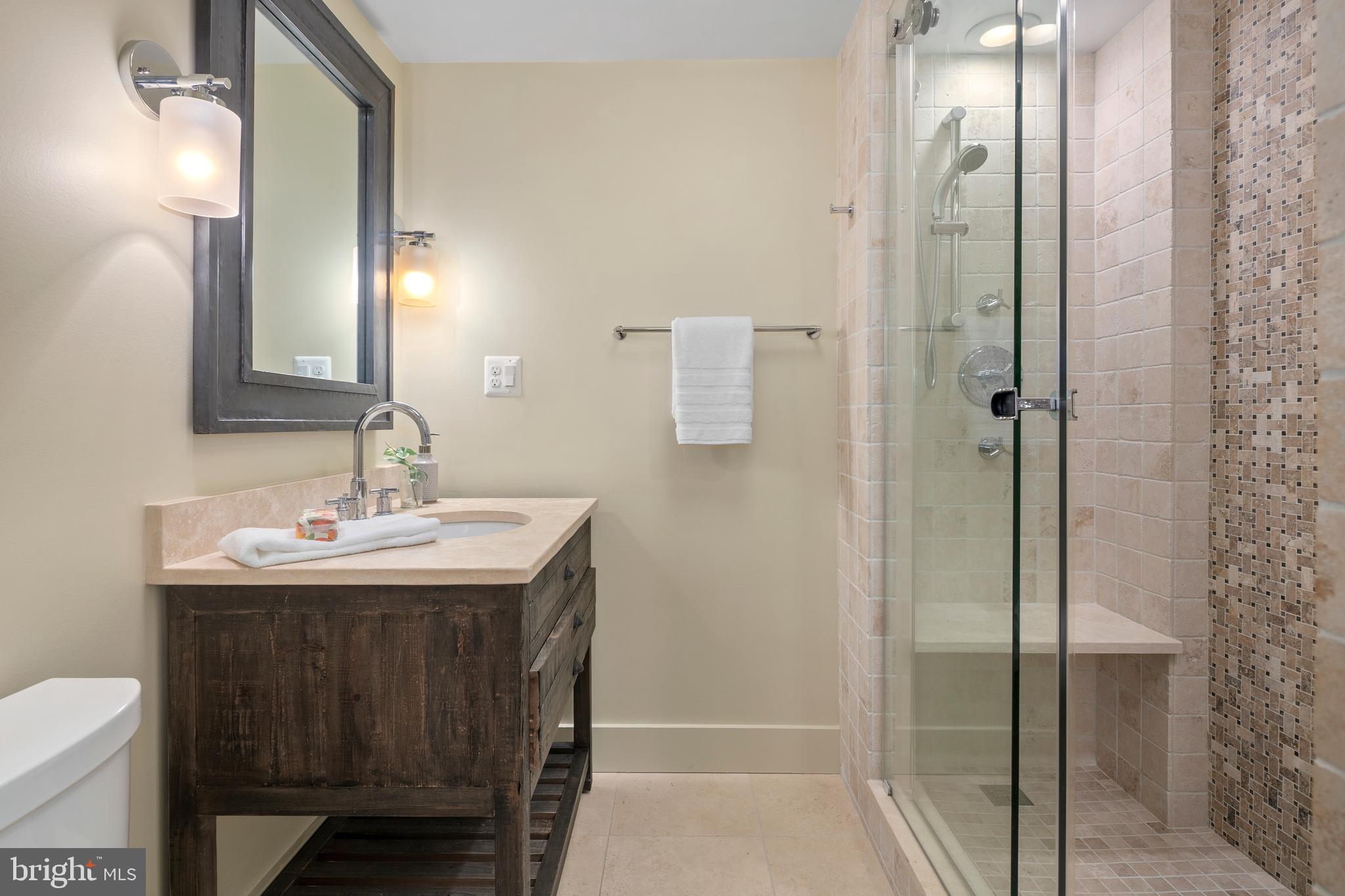 WOODMONT - Residential