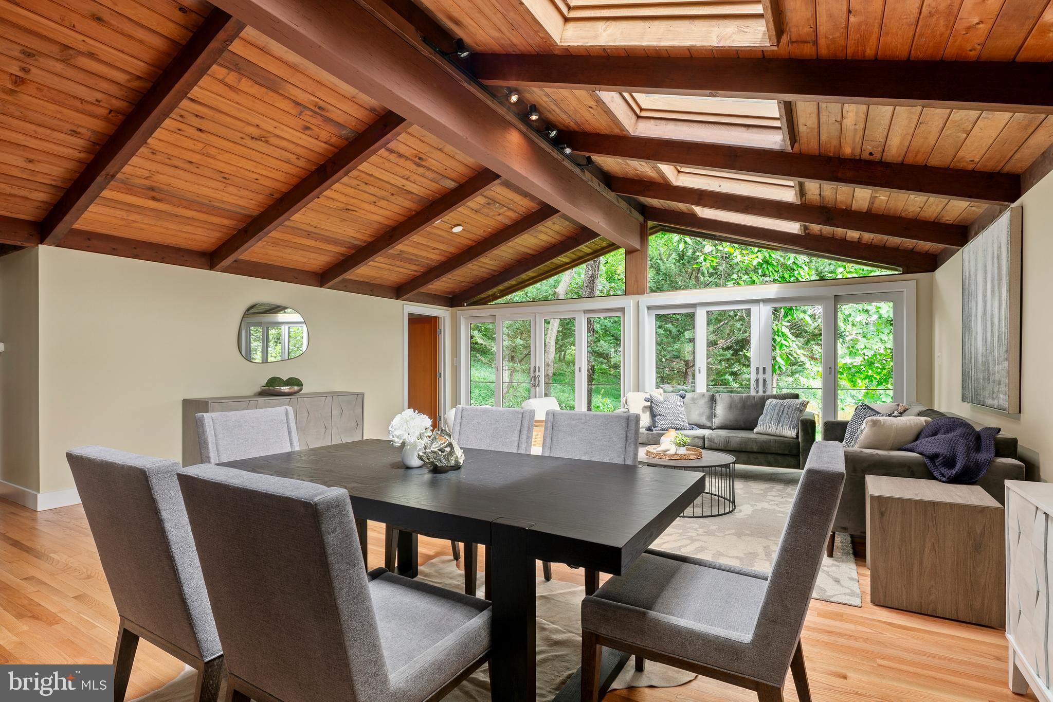 WOODMONT - Residential