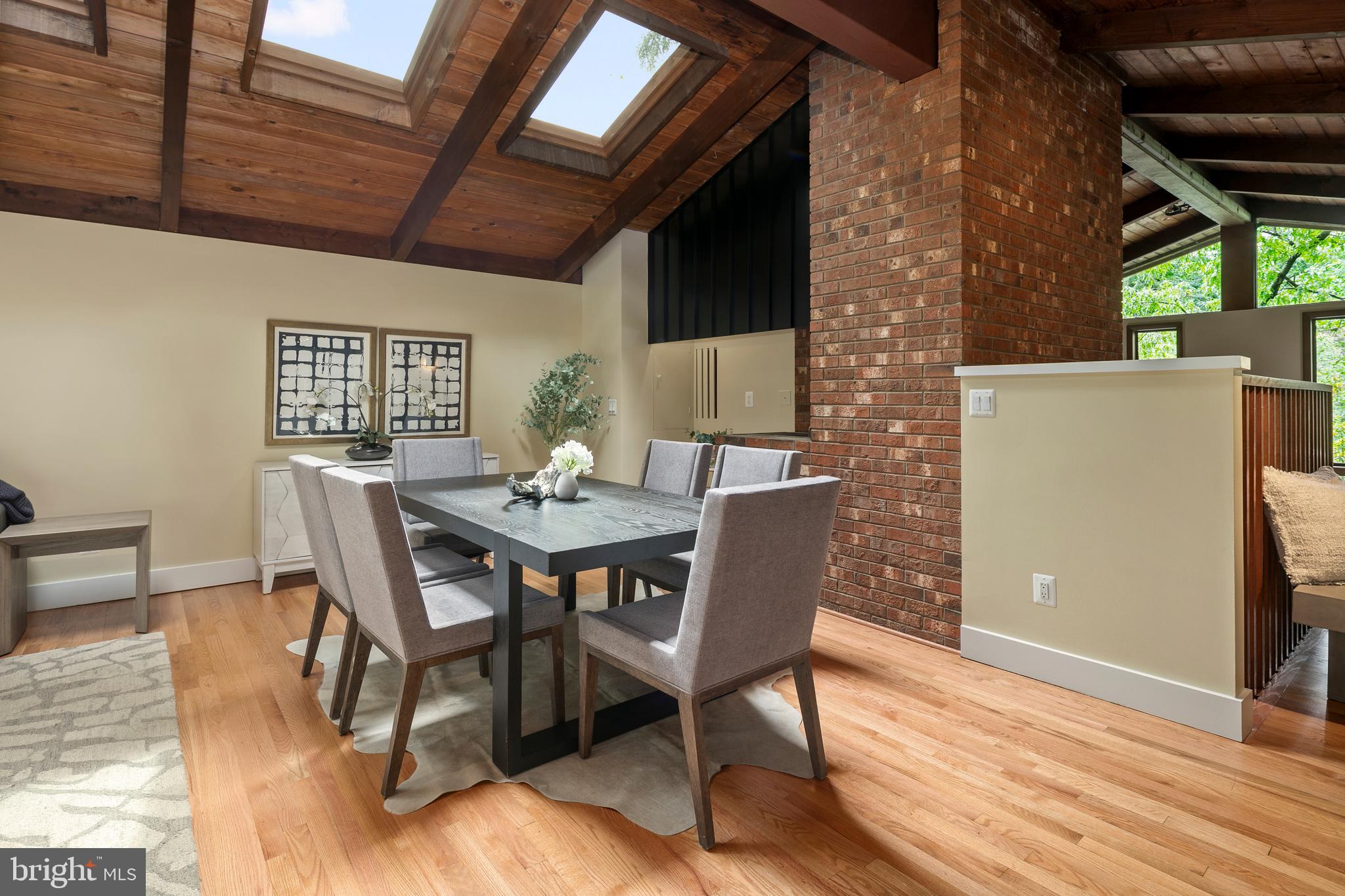 WOODMONT - Residential