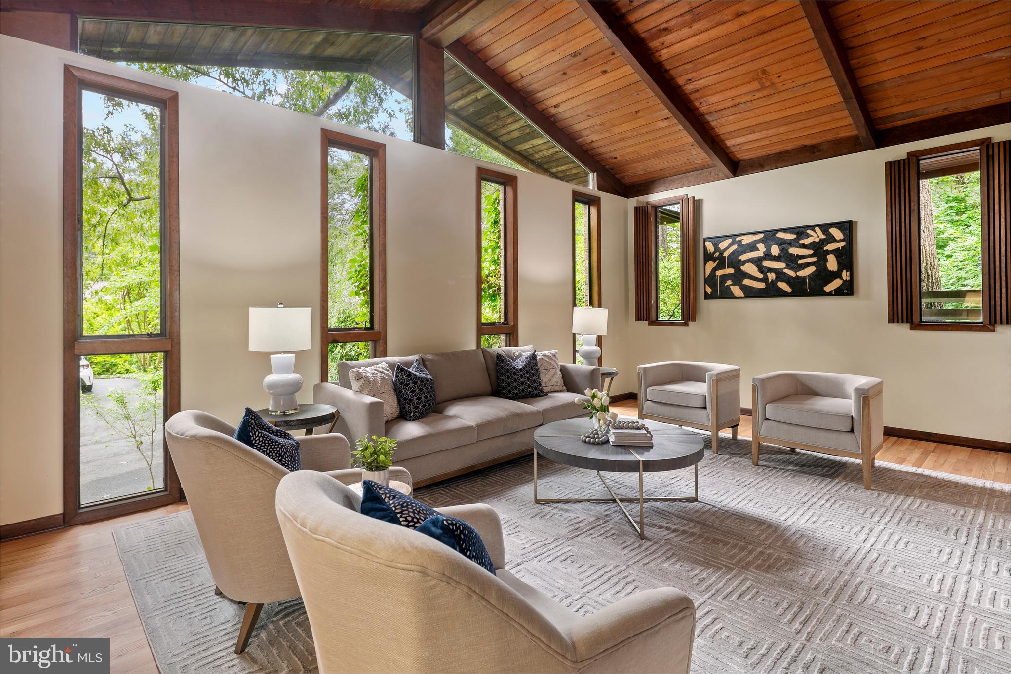 WOODMONT - Residential