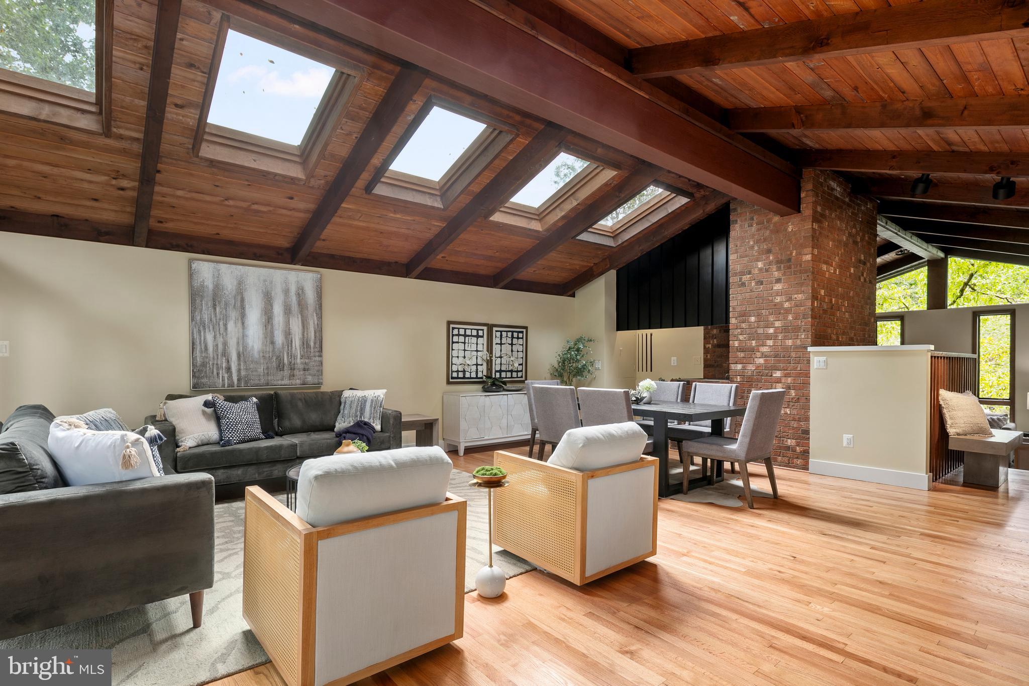 WOODMONT - Residential