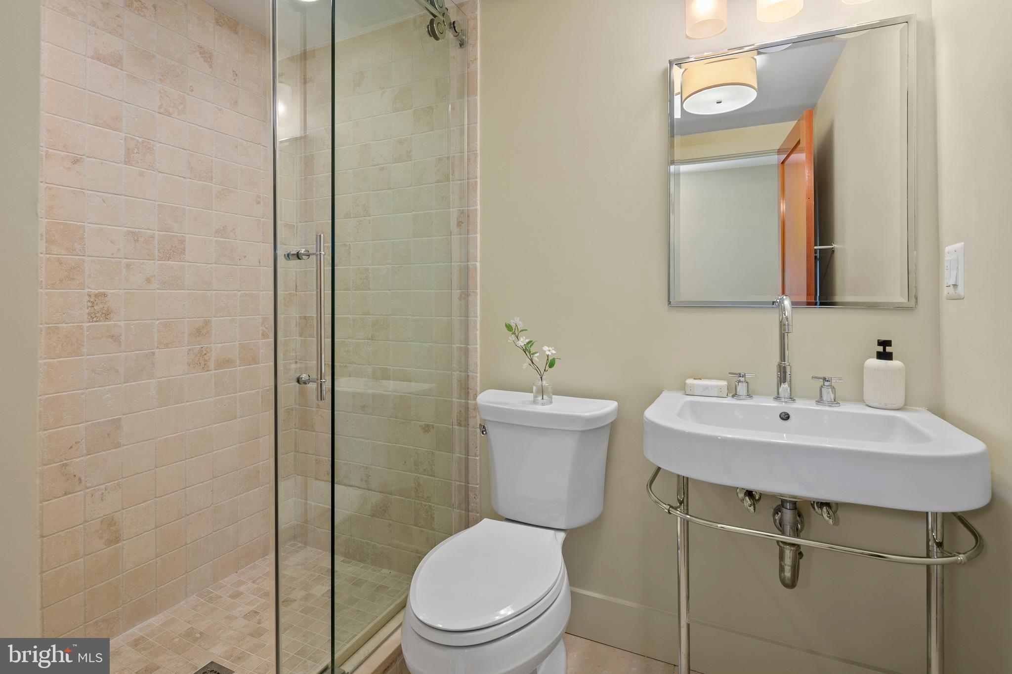 WOODMONT - Residential