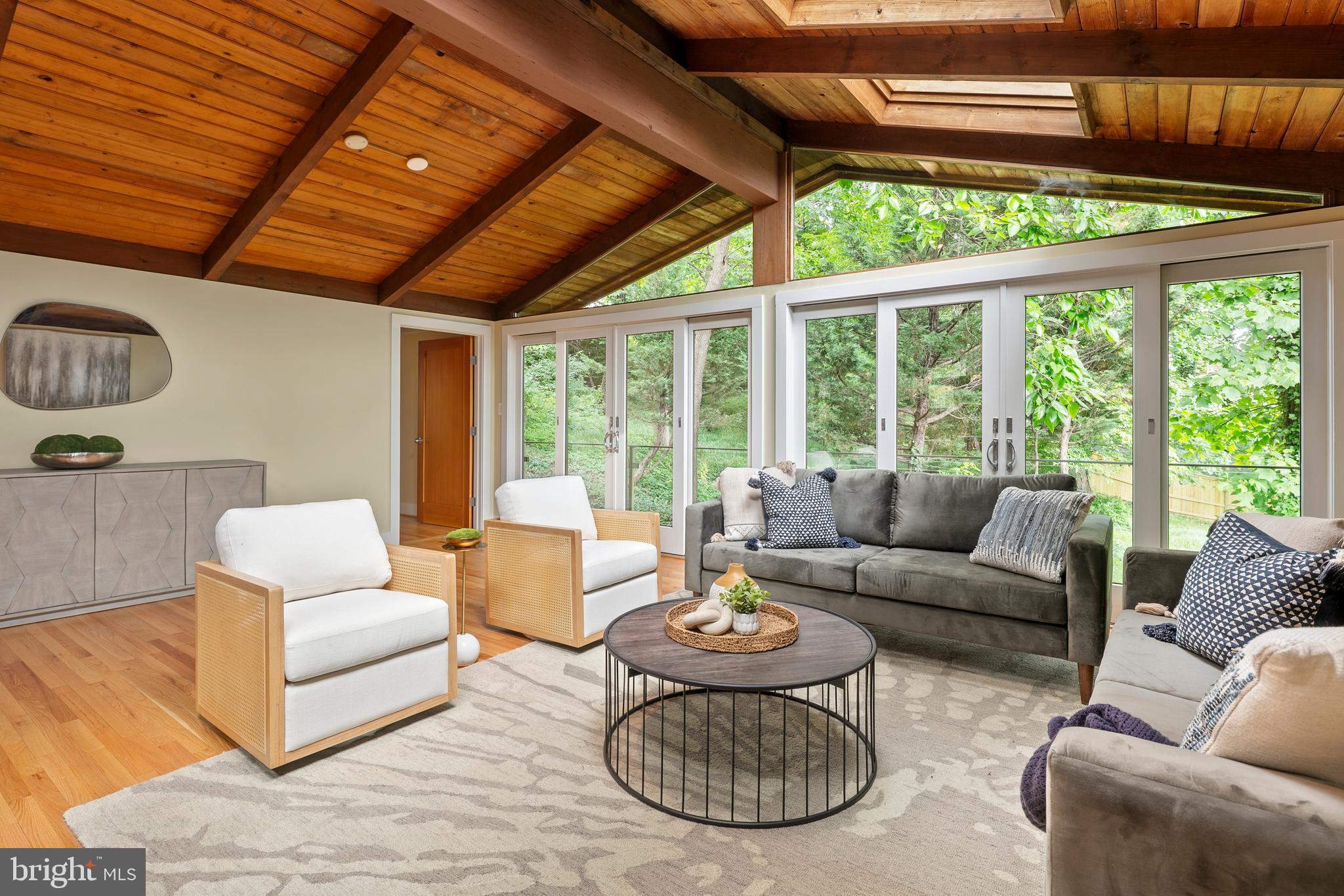 WOODMONT - Residential